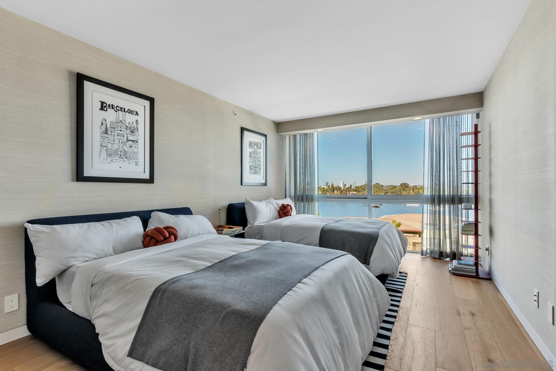 Detail Gallery Image 18 of 31 For 1810  Avenida Del Mundo  #403,  Coronado,  CA 92118 - 3 Beds | 3 Baths