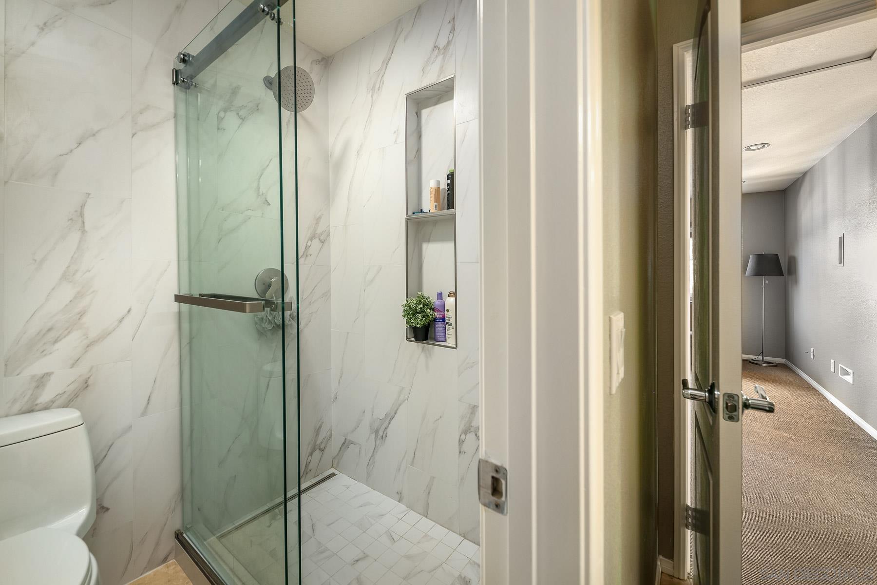 Detail Gallery Image 11 of 36 For 10447  Whitcomb Way  #161,  San Diego,  CA 92127 - 4 Beds | 2/1 Baths