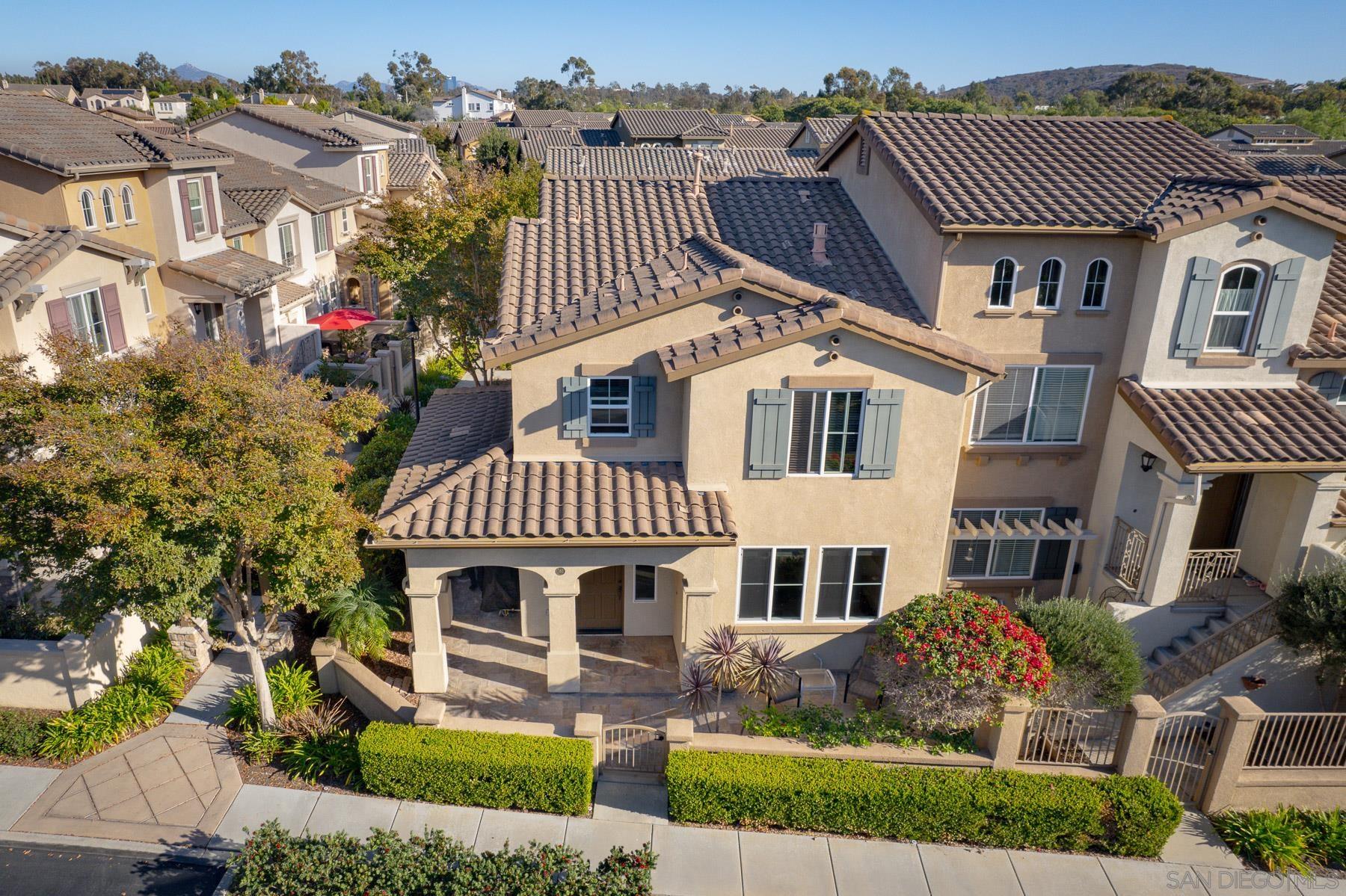 Detail Gallery Image 8 of 36 For 10447  Whitcomb Way  #161,  San Diego,  CA 92127 - 4 Beds | 2/1 Baths