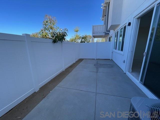 Detail Gallery Image 7 of 20 For 7714  Jasmine Ct., Santee,  CA 92071 - 3 Beds | 2/1 Baths