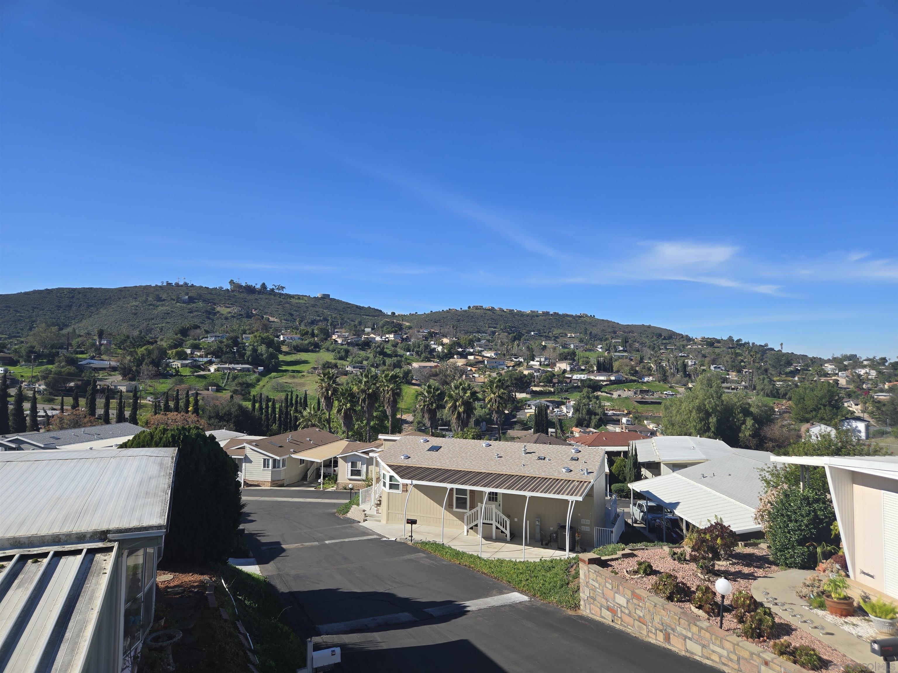 Detail Gallery Image 3 of 32 For 8661  Winter Gardens Road  #92,  Lakeside,  CA 92040 - 3 Beds | 2 Baths