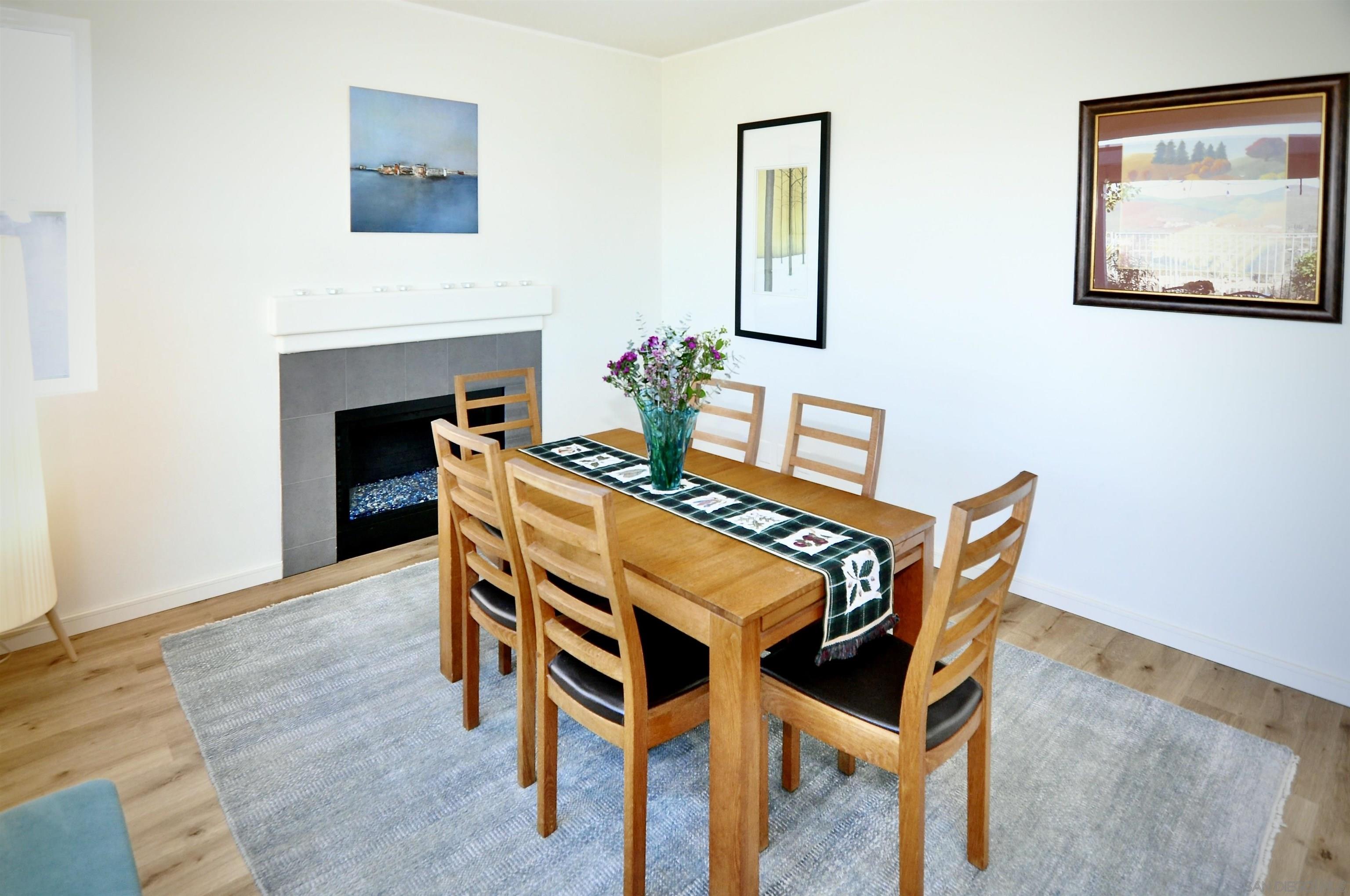 Detail Gallery Image 15 of 44 For 11072  Ivy Hill Dr., San Diego,  CA 92131 - 4 Beds | 2/1 Baths