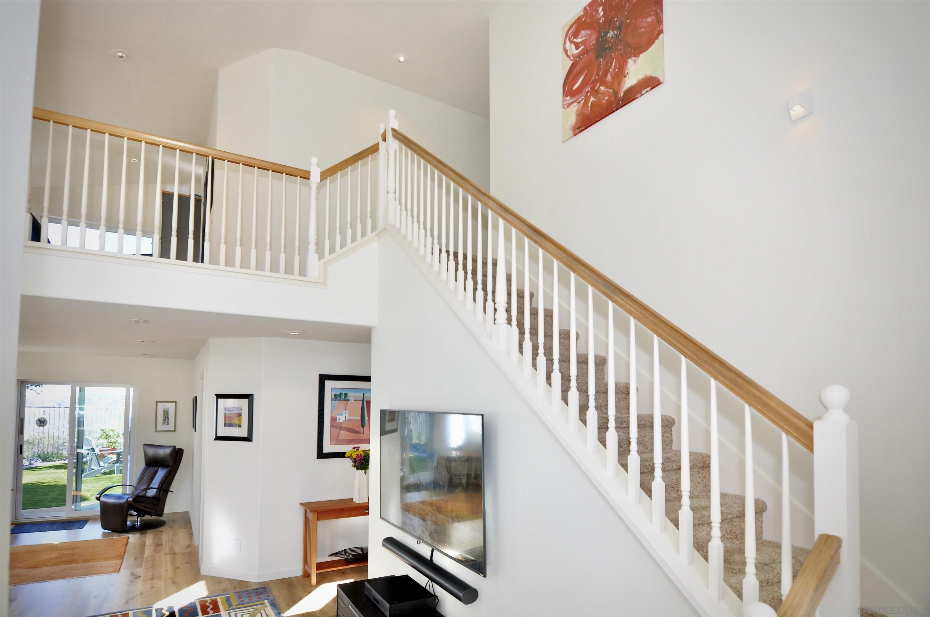 Detail Gallery Image 17 of 44 For 11072  Ivy Hill Dr., San Diego,  CA 92131 - 4 Beds | 2/1 Baths