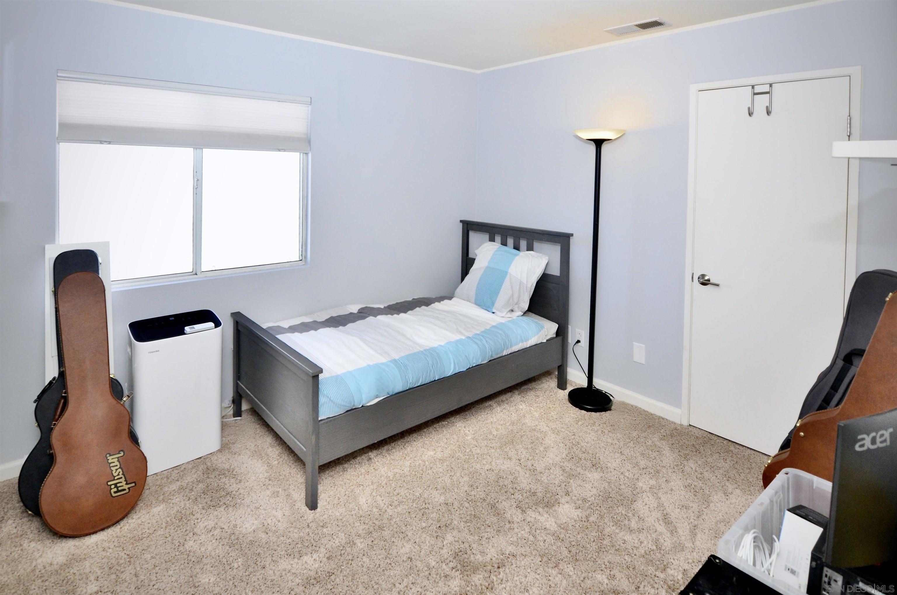 Detail Gallery Image 28 of 44 For 11072  Ivy Hill Dr., San Diego,  CA 92131 - 4 Beds | 2/1 Baths