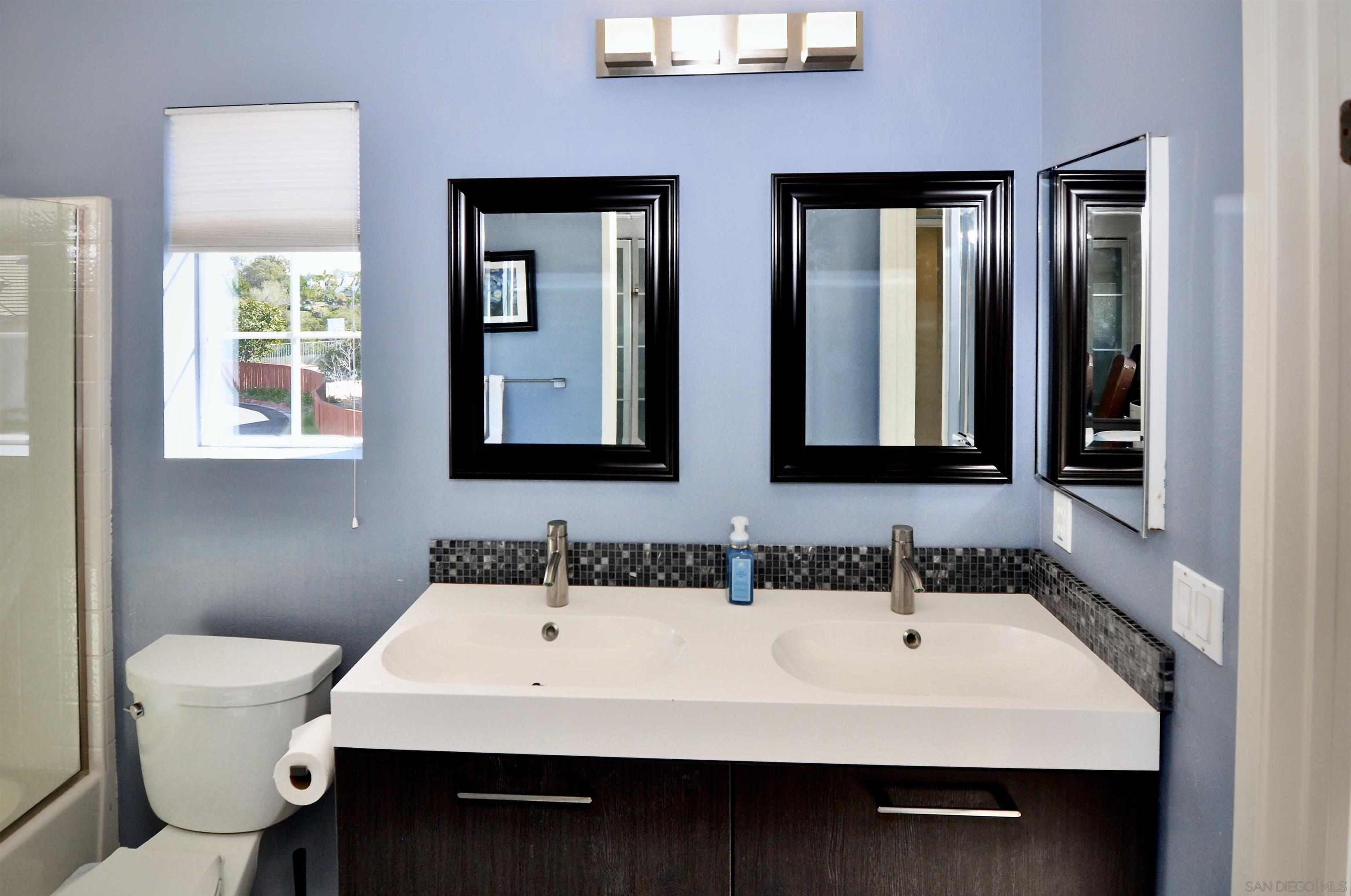 Detail Gallery Image 31 of 44 For 11072  Ivy Hill Dr., San Diego,  CA 92131 - 4 Beds | 2/1 Baths