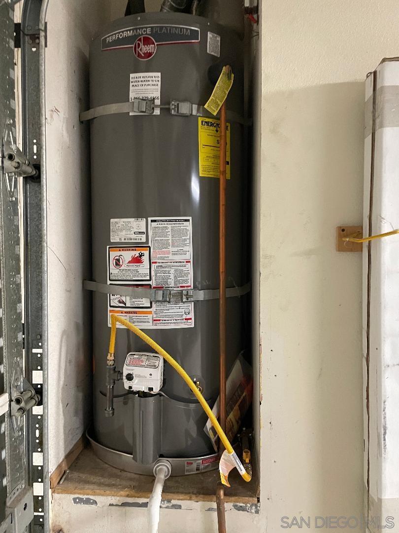 Detail Gallery Image 41 of 44 For 11072  Ivy Hill Dr., San Diego,  CA 92131 - 4 Beds | 2/1 Baths