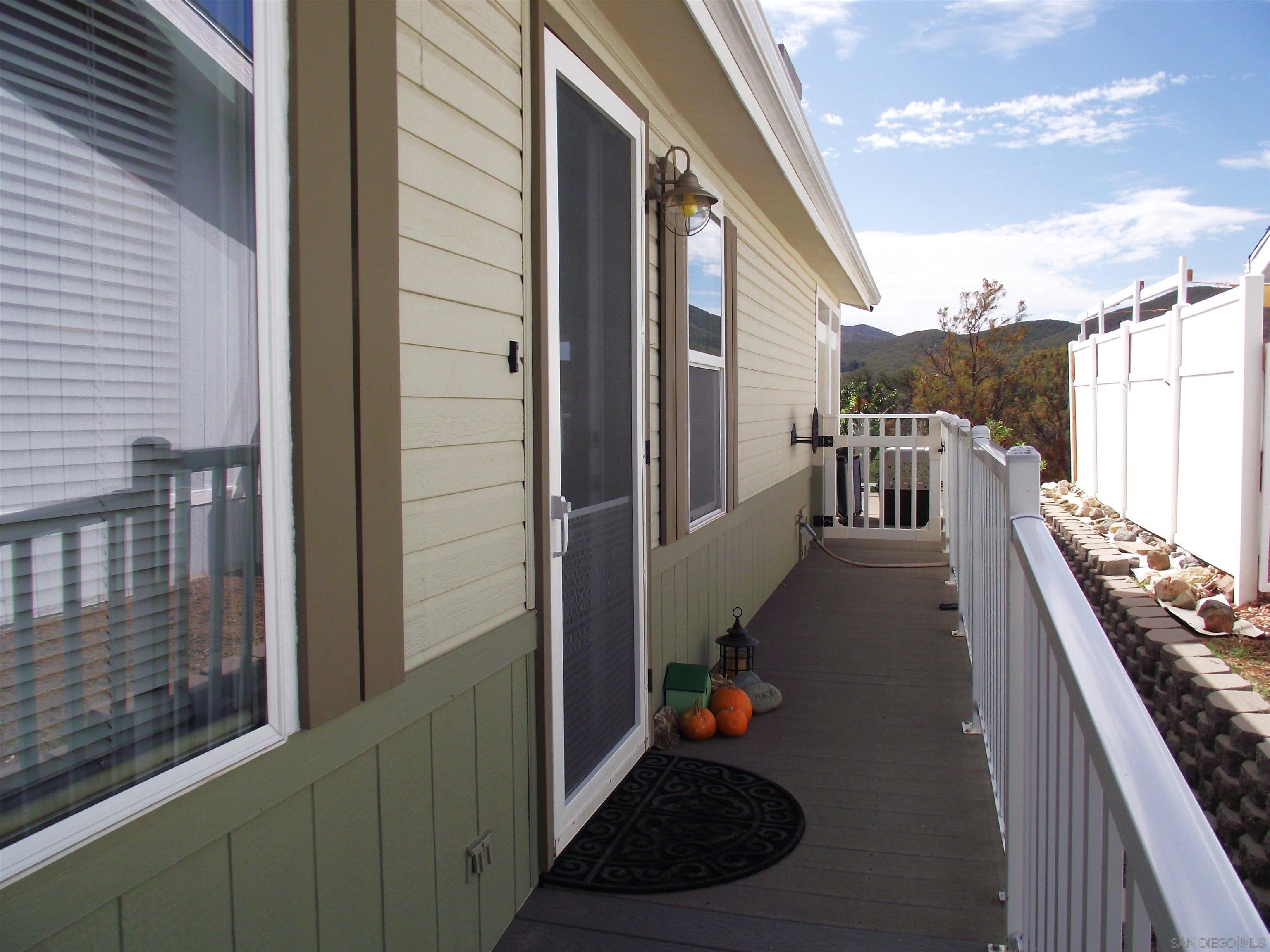 Detail Gallery Image 4 of 74 For 35109  Highway 79  Sp #241,  Warner Springs,  CA 92086 - 3 Beds | 2 Baths