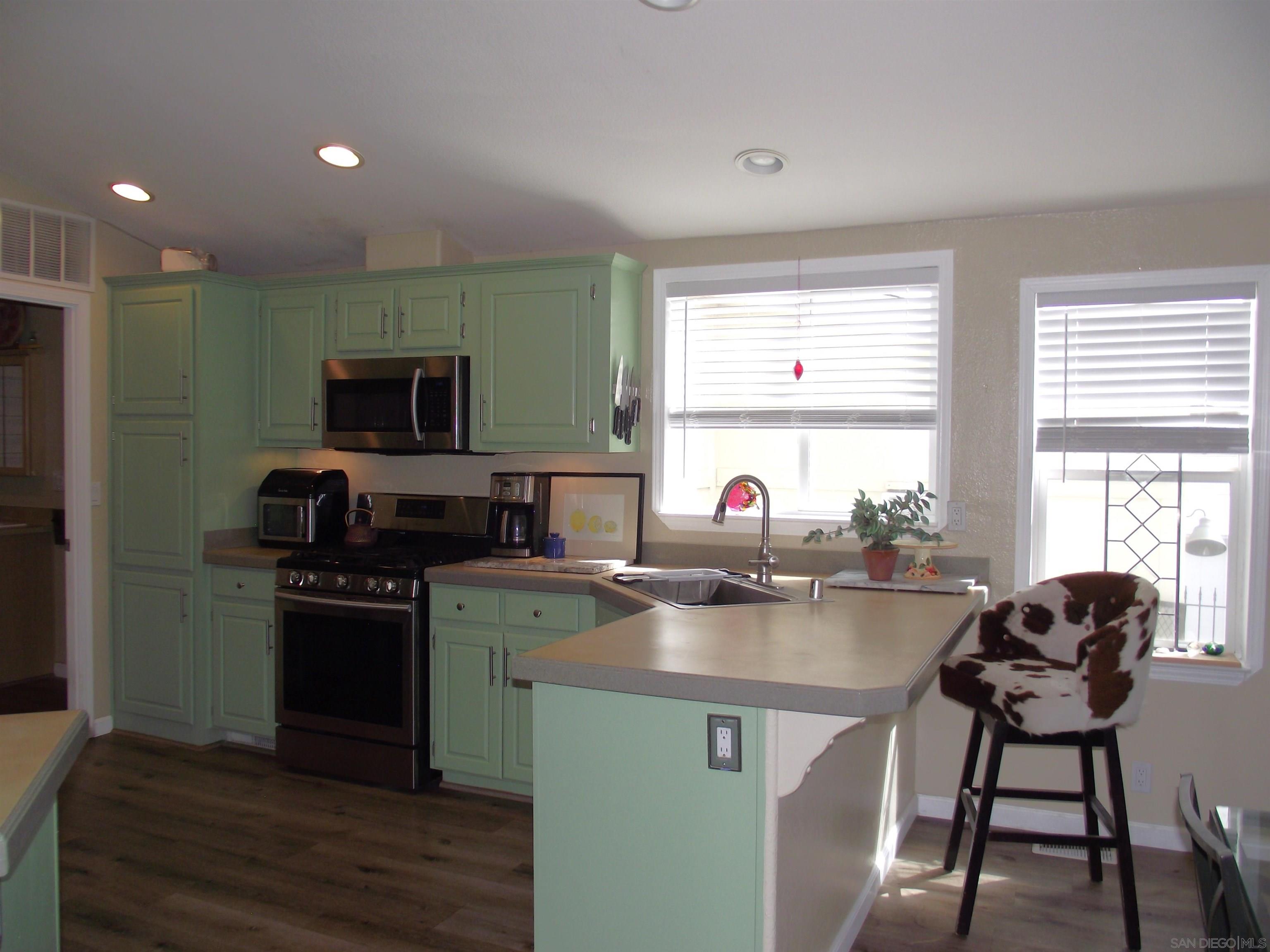 Detail Gallery Image 9 of 74 For 35109  Highway 79  Sp #241,  Warner Springs,  CA 92086 - 3 Beds | 2 Baths