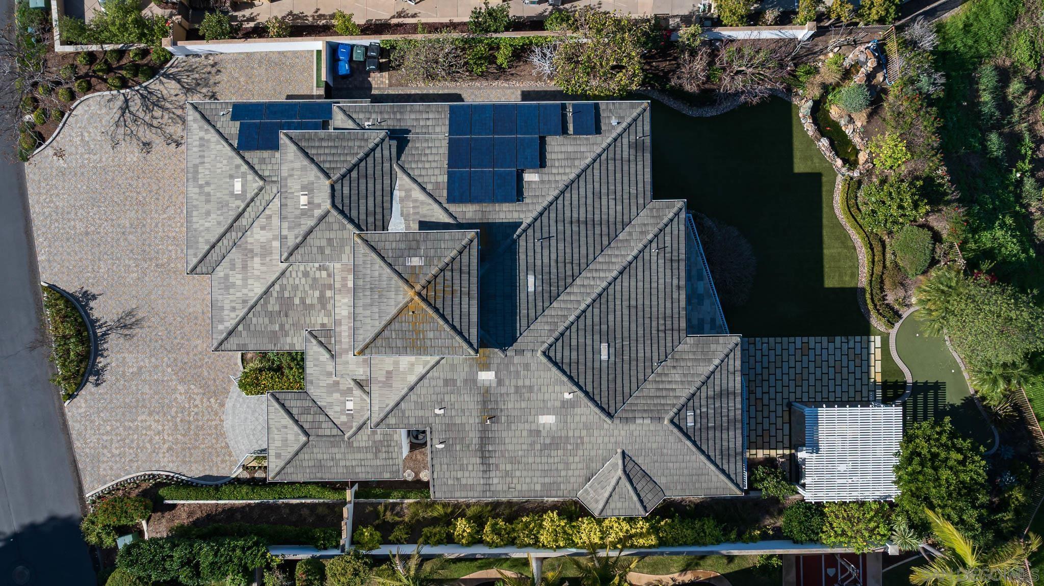 Detail Gallery Image 30 of 30 For 5848  Meadows Del Mar, San Diego,  CA 92130 - 5 Beds | 3/1 Baths