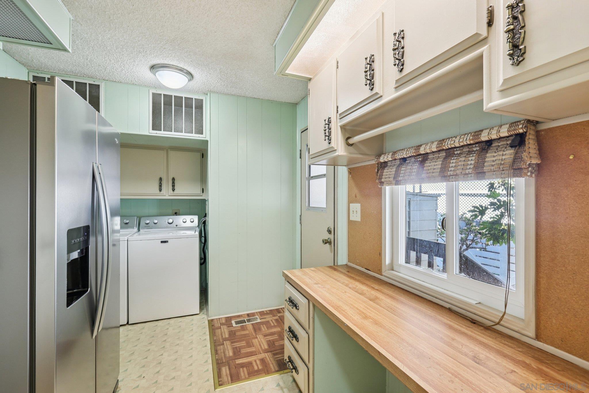 Detail Gallery Image 42 of 69 For 275 S Worthington St  #14,  Spring Valley,  CA 91977 - 2 Beds | 2 Baths