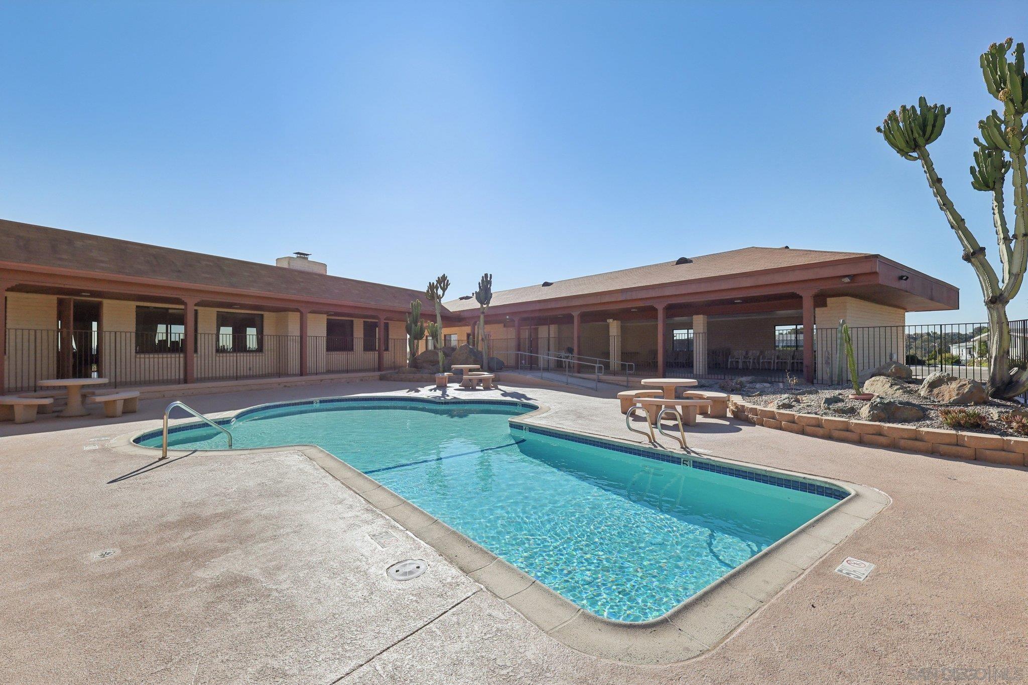 Detail Gallery Image 59 of 69 For 275 S Worthington St  #14,  Spring Valley,  CA 91977 - 2 Beds | 2 Baths