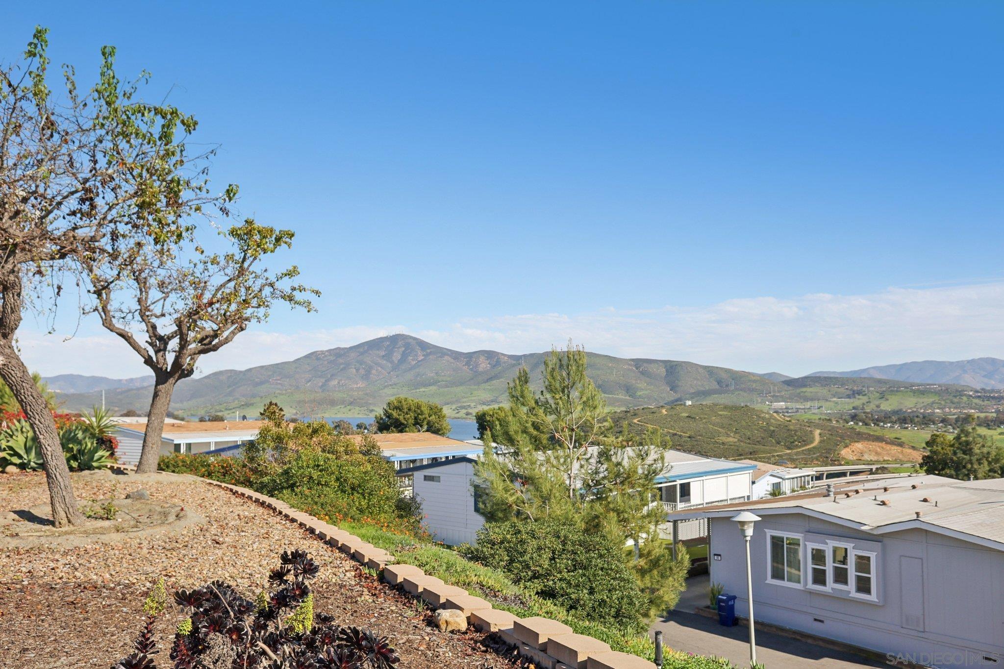 Detail Gallery Image 68 of 69 For 275 S Worthington St  #14,  Spring Valley,  CA 91977 - 2 Beds | 2 Baths