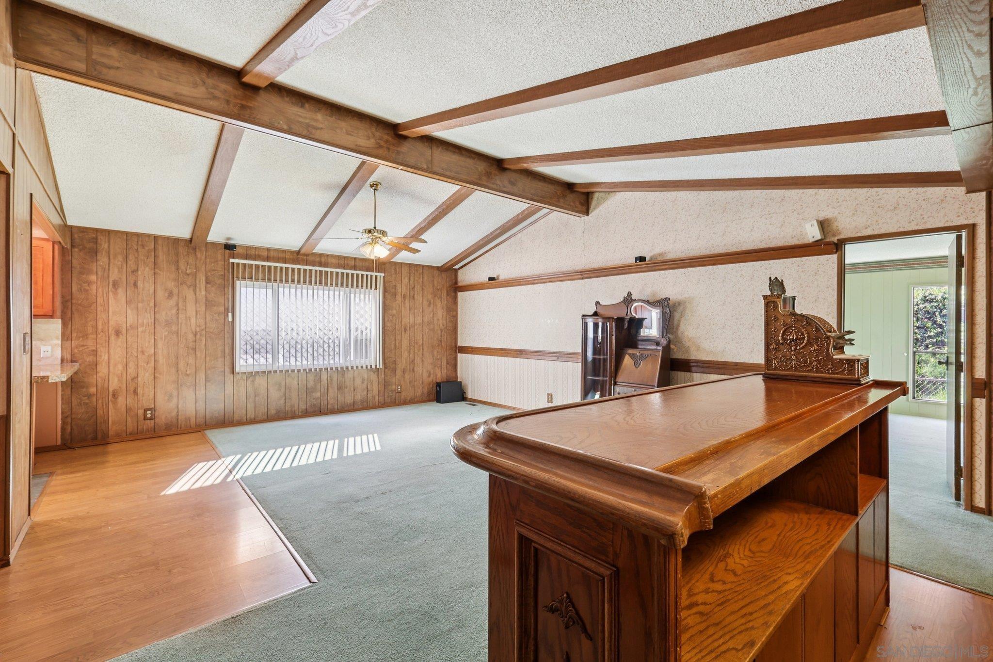 Detail Gallery Image 10 of 68 For 275 S Worthington St  #14,  Spring Valley,  CA 91977 - 2 Beds | 2 Baths