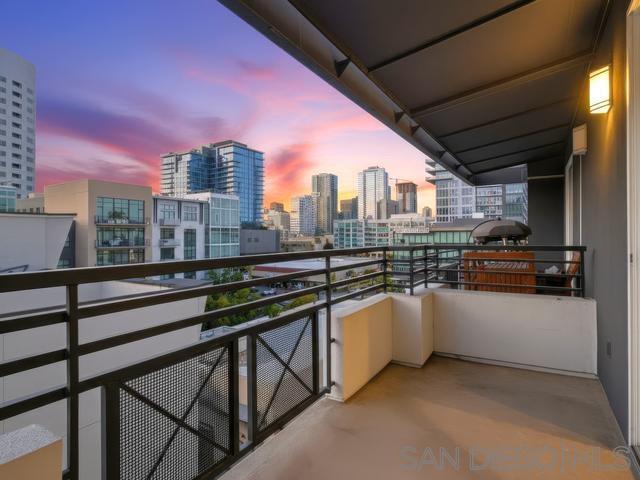 Front Image Thumbnail for SD260002460