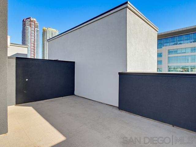 Detail Gallery Image 43 of 45 For 550  Park Blvd  #2601,  San Diego,  CA 92101 - 1 Beds | 1 Baths