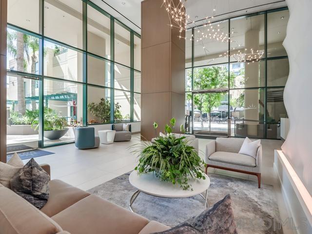 Detail Gallery Image 8 of 56 For 555  Front St  #205,  San Diego,  CA 92101 - 2 Beds | 2 Baths