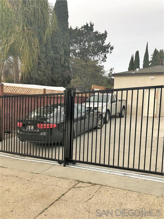 Detail Gallery Image 6 of 8 For 2951  B Street, San Diego,  CA 92102 - 2 Beds | 2 Baths