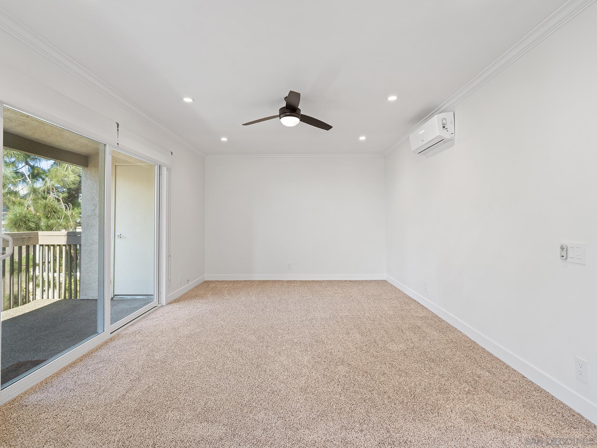 Detail Gallery Image 2 of 27 For 3162  via Alicante  H, La Jolla,  CA 92037 - 1 Beds | 1 Baths