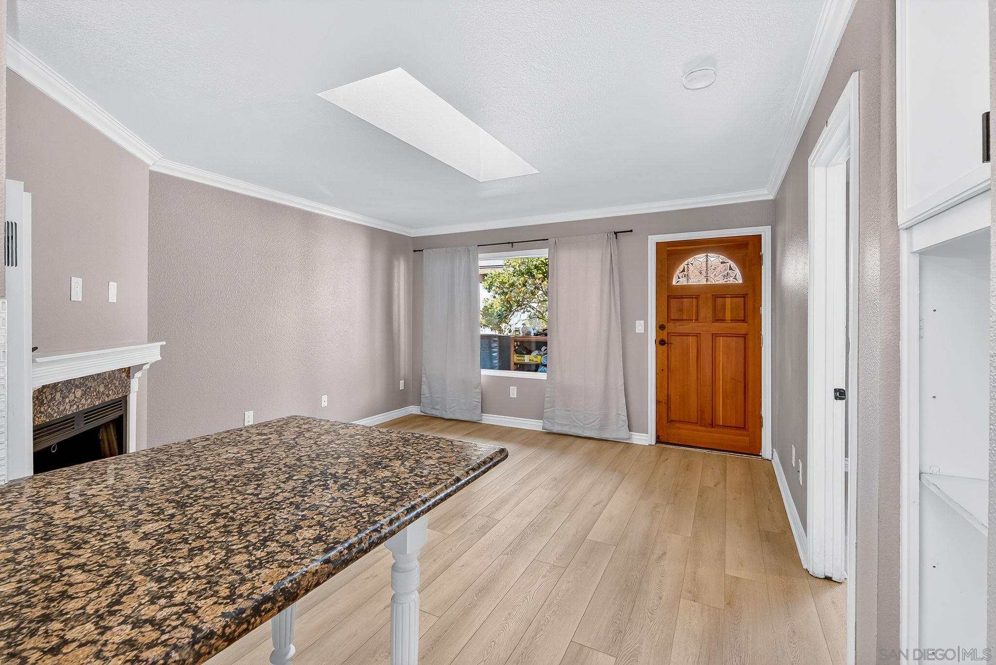 Detail Gallery Image 8 of 20 For 4224  46th Street  5, San Diego,  CA 92115 - 3 Beds | 2 Baths