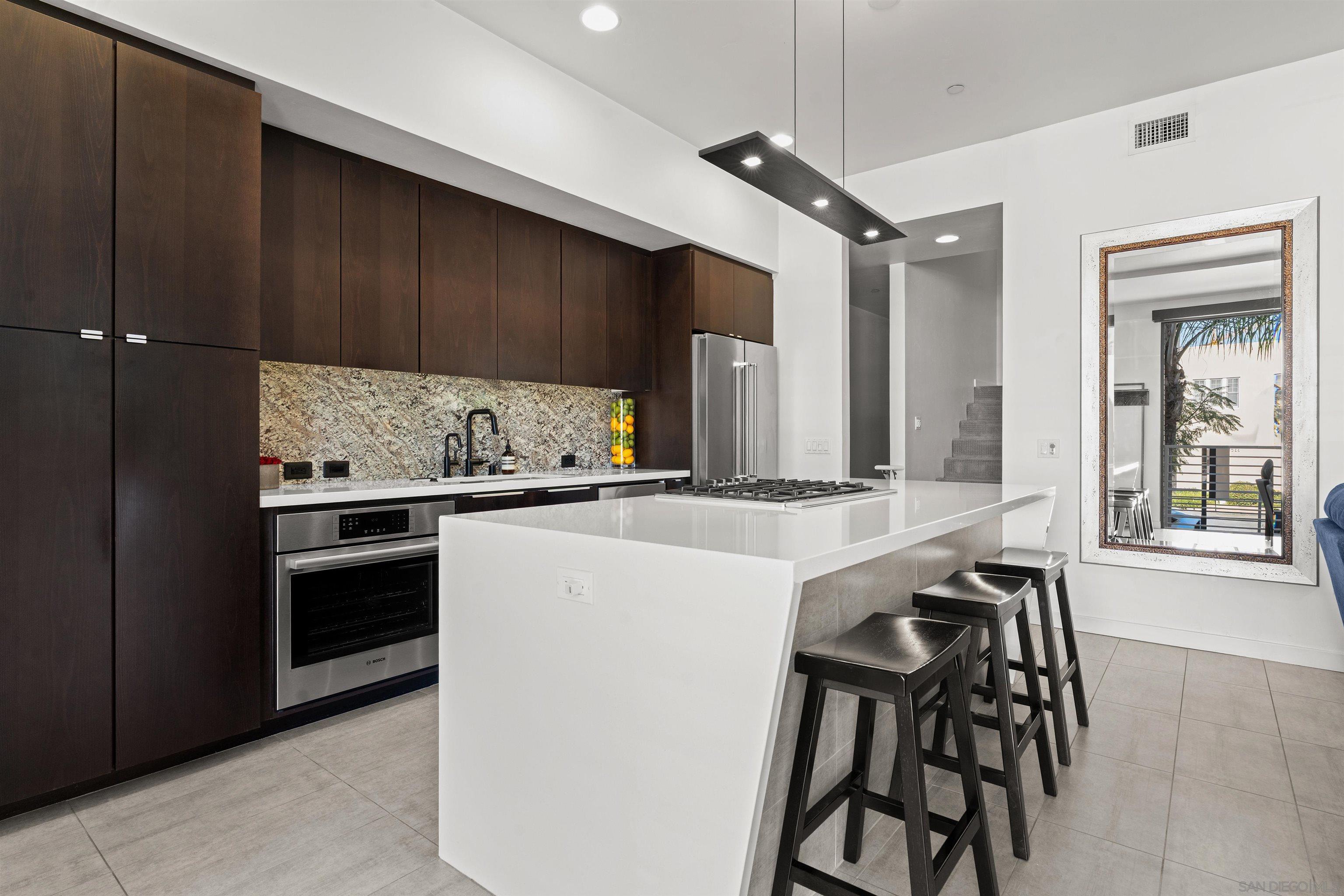 Detail Gallery Image 20 of 52 For 319  Upas Street, San Diego,  CA 92103 - 3 Beds | 2 Baths