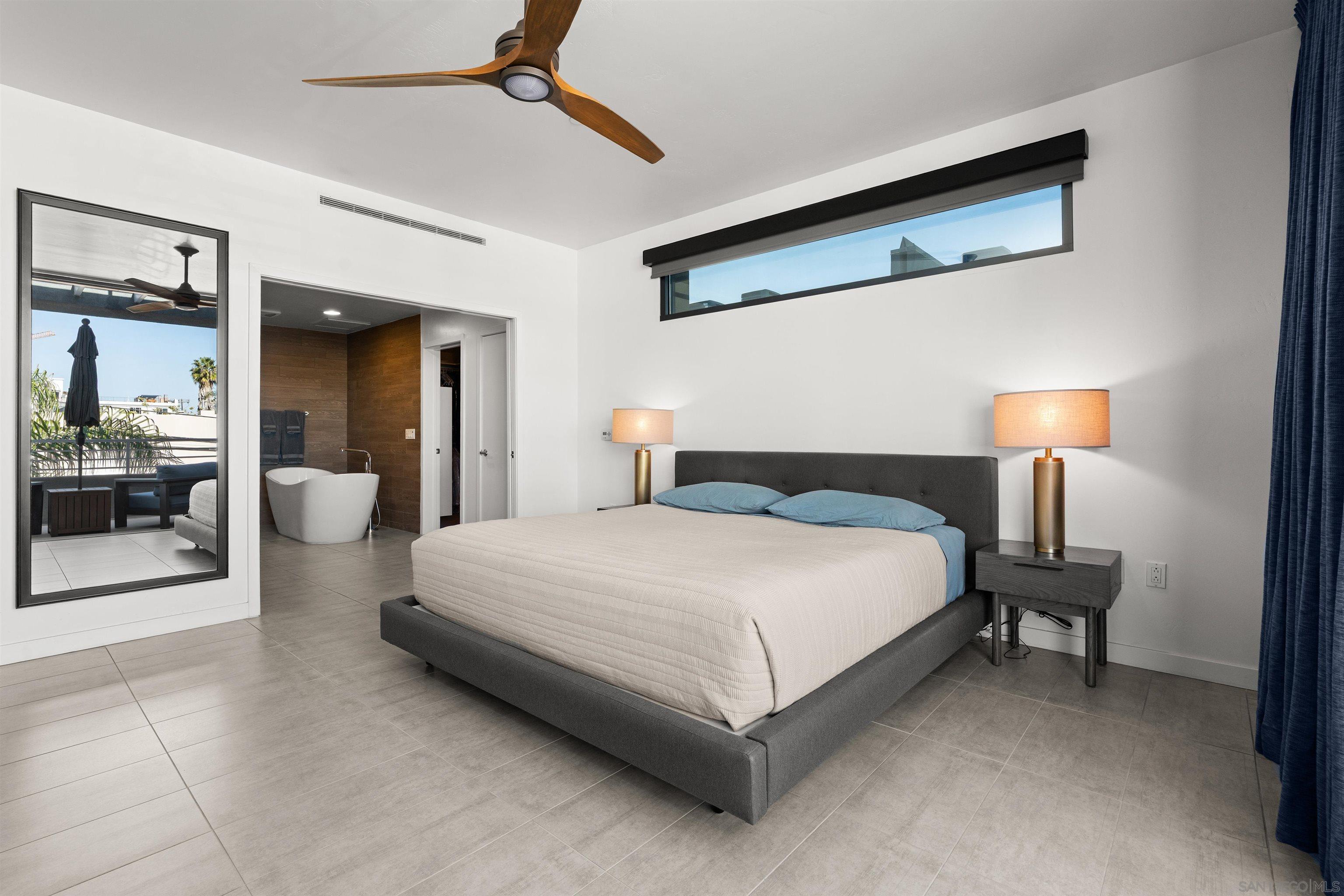 Detail Gallery Image 25 of 52 For 319  Upas Street, San Diego,  CA 92103 - 3 Beds | 2 Baths