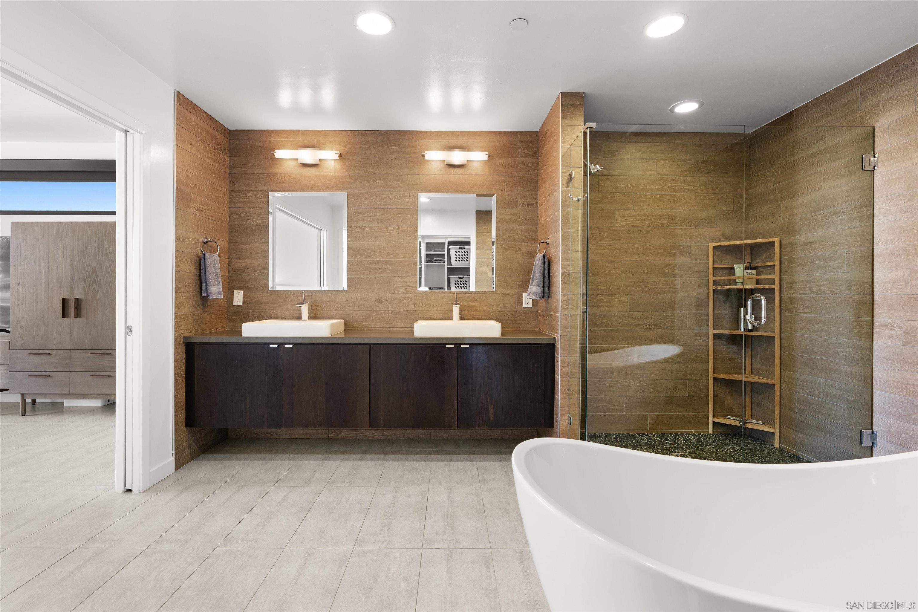 Detail Gallery Image 35 of 52 For 319  Upas Street, San Diego,  CA 92103 - 3 Beds | 2 Baths