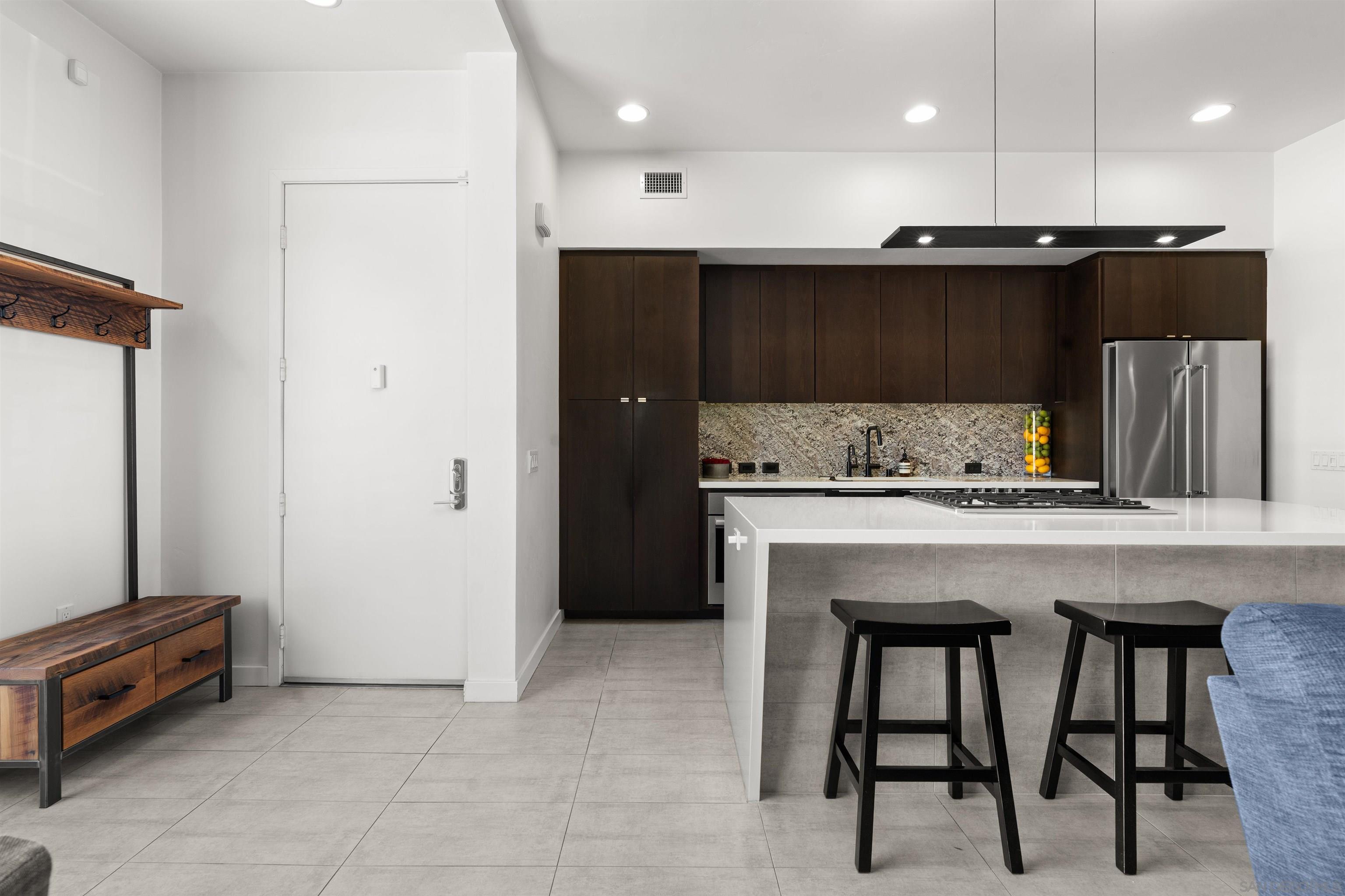 Detail Gallery Image 5 of 52 For 319  Upas Street, San Diego,  CA 92103 - 3 Beds | 2 Baths