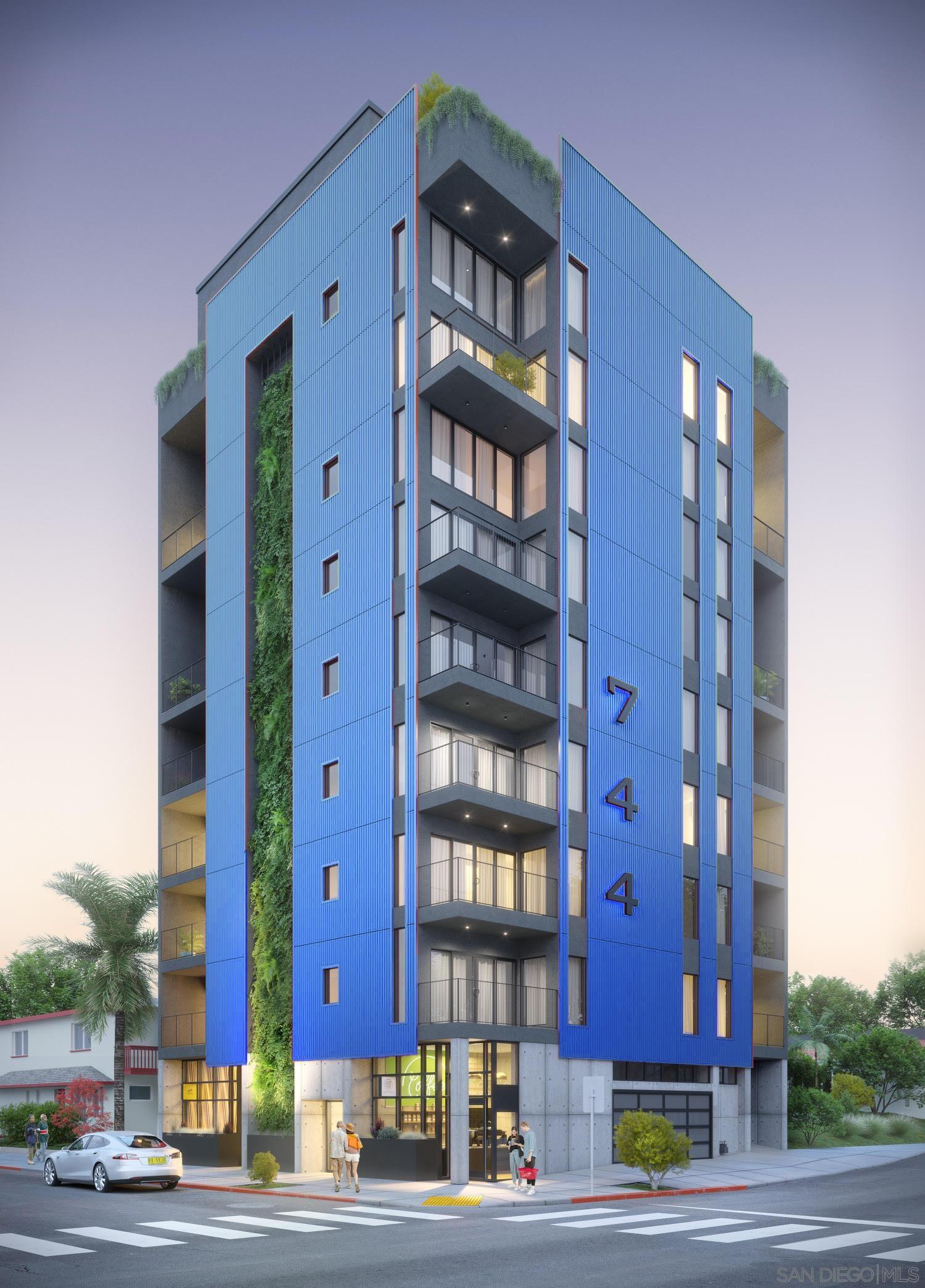 Detail Gallery Image 2 of 46 For 744   Robinson Ave, San Diego,  CA 92103 - 4 Beds | 1/1 Baths