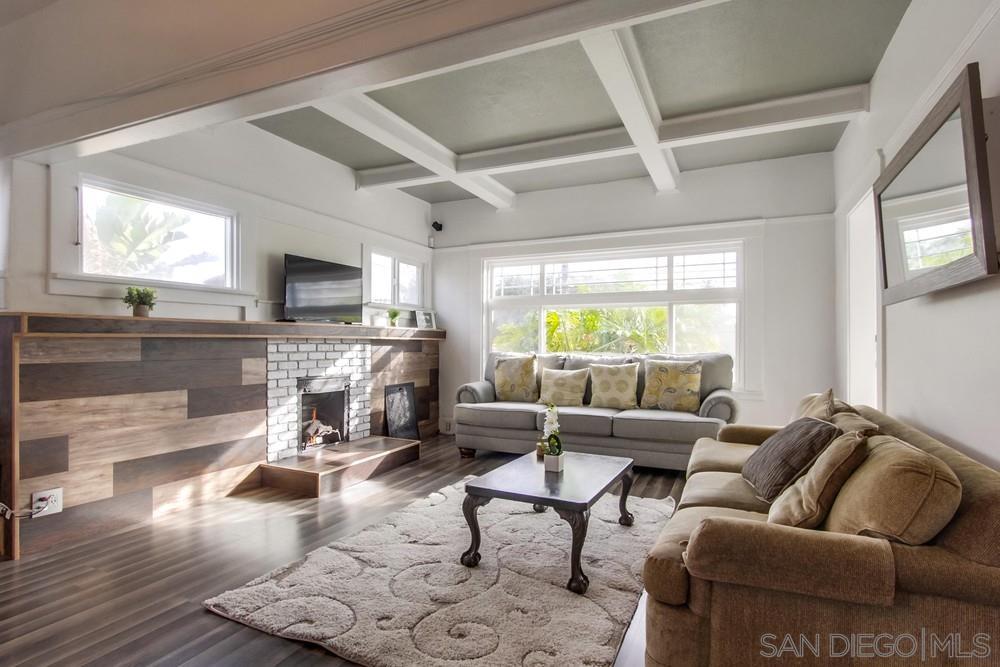 Detail Gallery Image 6 of 46 For 744   Robinson Ave, San Diego,  CA 92103 - 4 Beds | 1/1 Baths