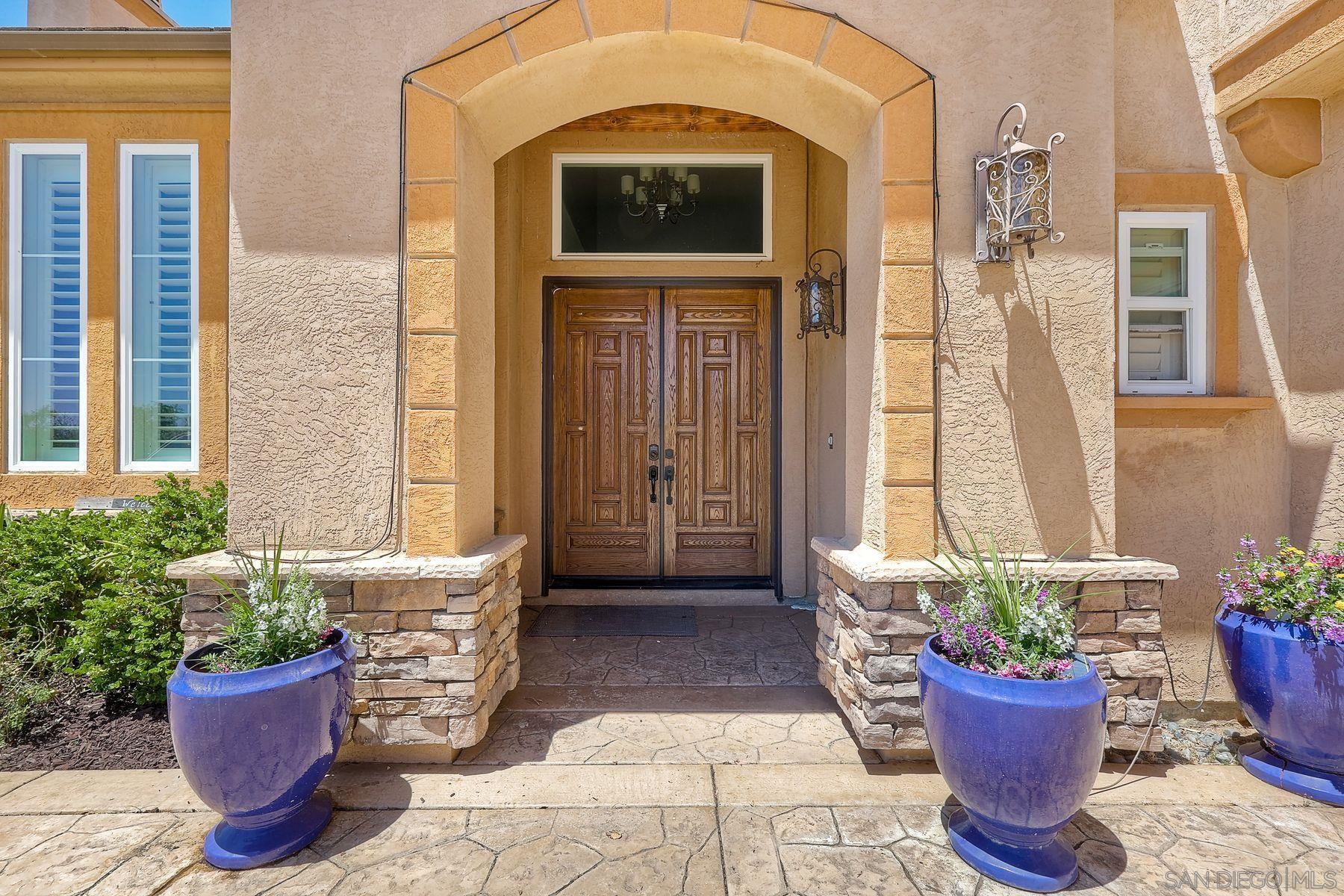 Detail Gallery Image 15 of 69 For 15068  Creek Hills Rd, El Cajon,  CA 92021 - 6 Beds | 5/1 Baths