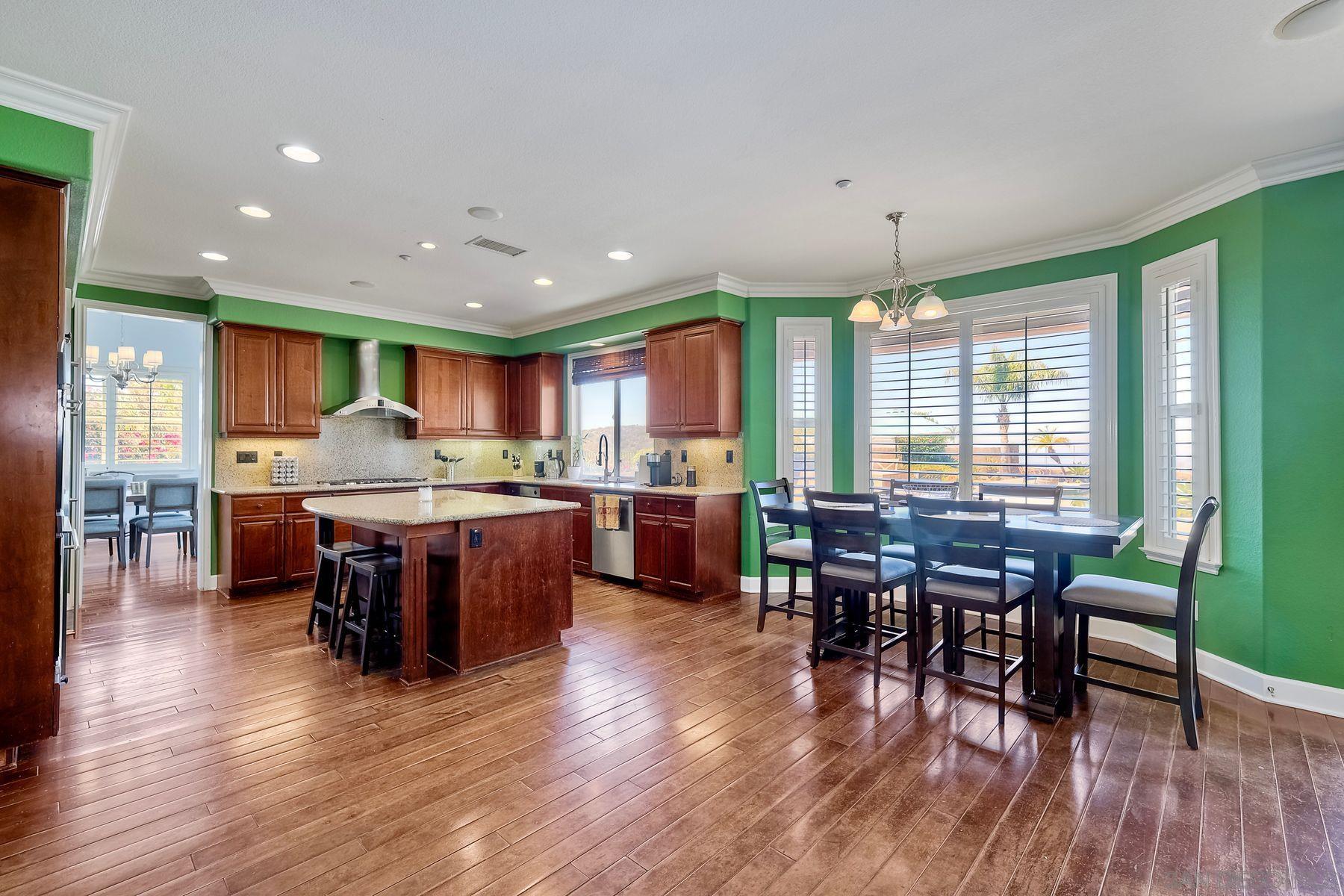 Detail Gallery Image 24 of 69 For 15068  Creek Hills Rd, El Cajon,  CA 92021 - 6 Beds | 5/1 Baths