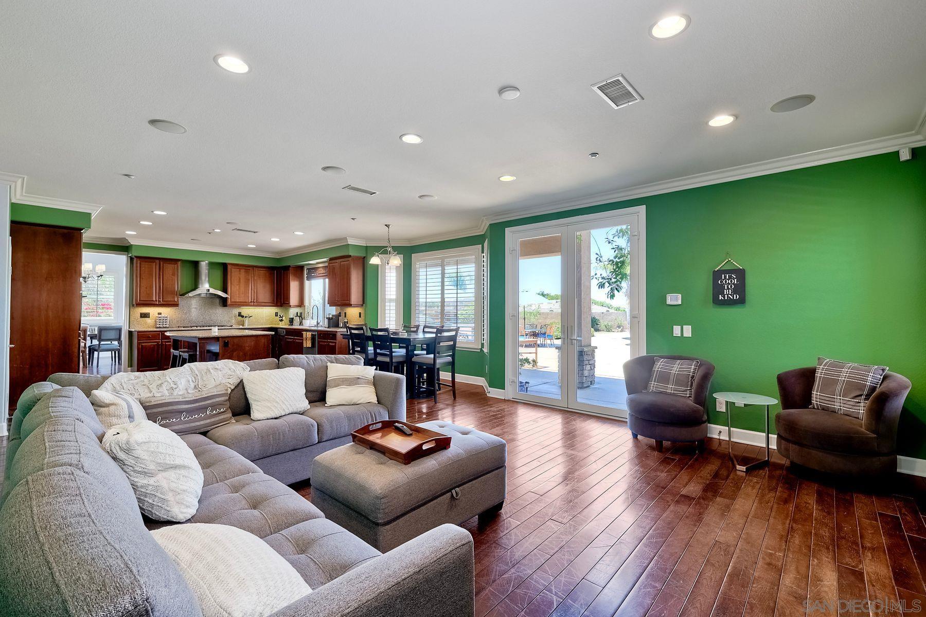 Detail Gallery Image 27 of 69 For 15068  Creek Hills Rd, El Cajon,  CA 92021 - 6 Beds | 5/1 Baths