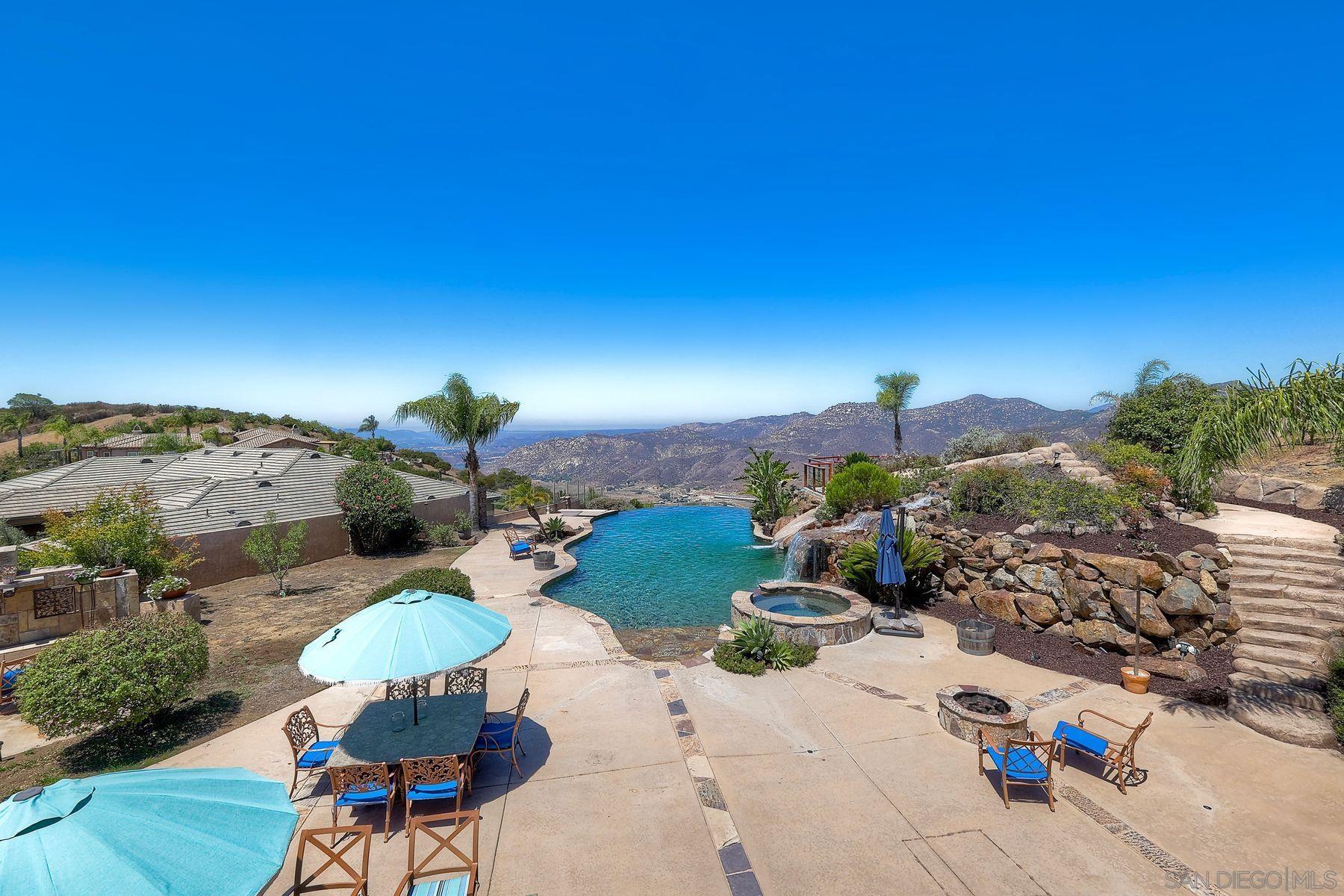 Detail Gallery Image 43 of 69 For 15068  Creek Hills Rd, El Cajon,  CA 92021 - 6 Beds | 5/1 Baths