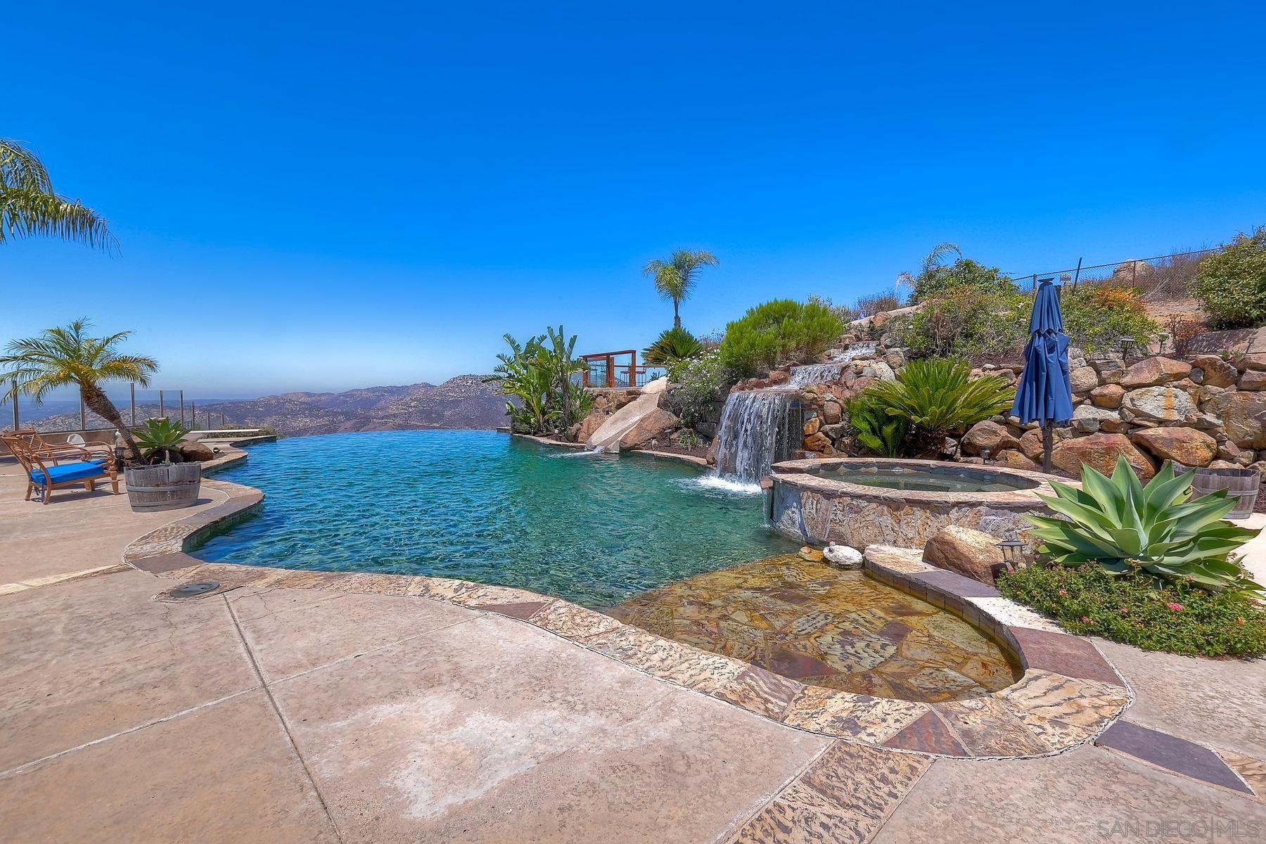 Detail Gallery Image 48 of 69 For 15068  Creek Hills Rd, El Cajon,  CA 92021 - 6 Beds | 5/1 Baths