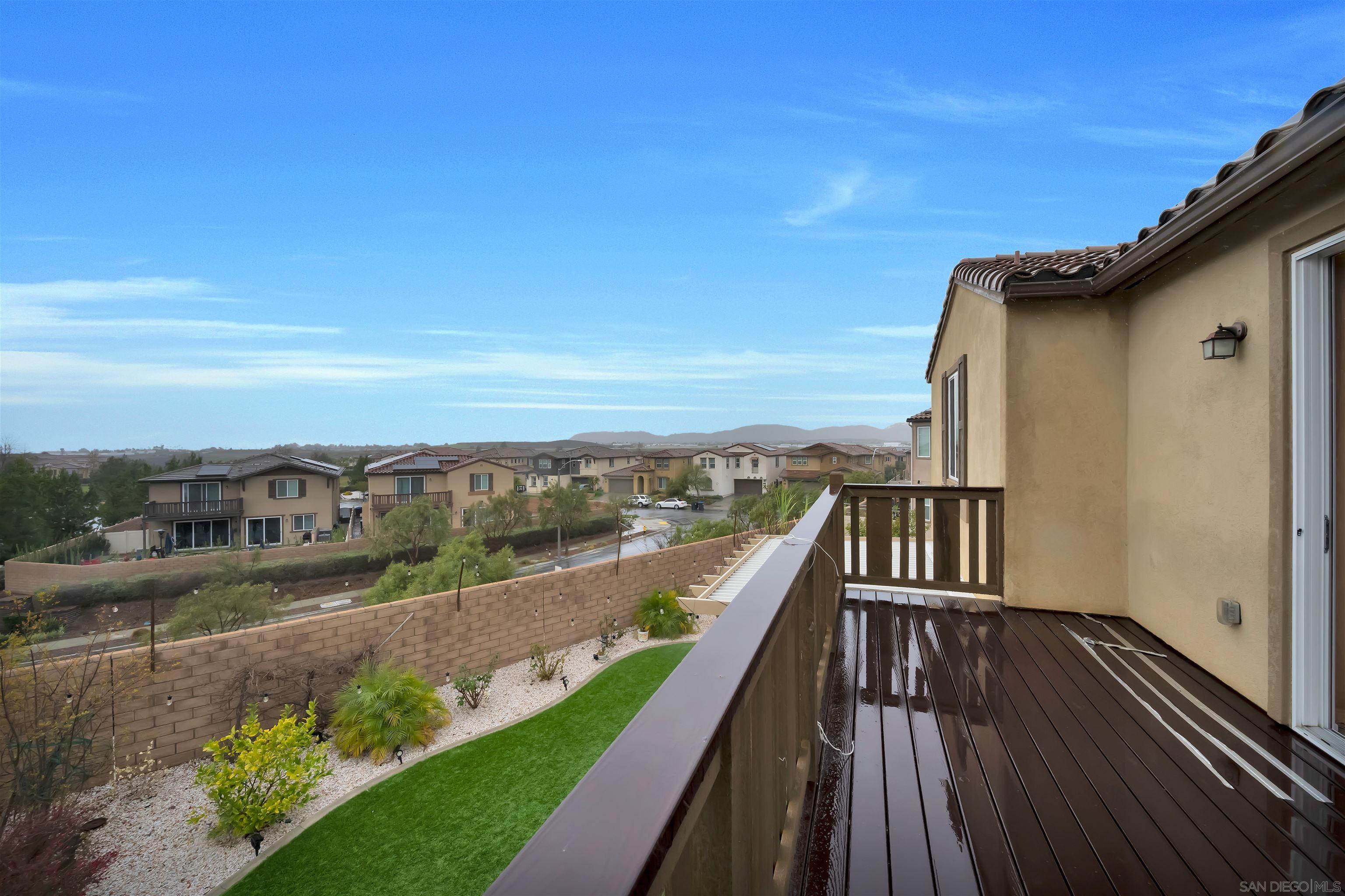 Detail Gallery Image 2 of 39 For 30911  Hillsdale Hts, Murrieta,  CA 92563 - 4 Beds | 3/1 Baths