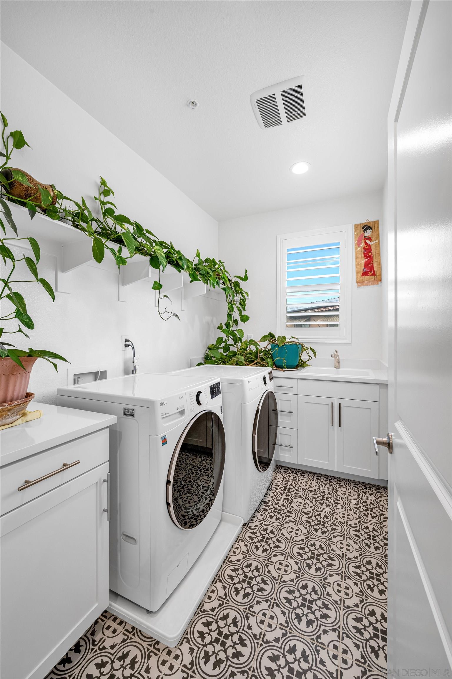 Detail Gallery Image 24 of 39 For 30911  Hillsdale Hts, Murrieta,  CA 92563 - 4 Beds | 3/1 Baths