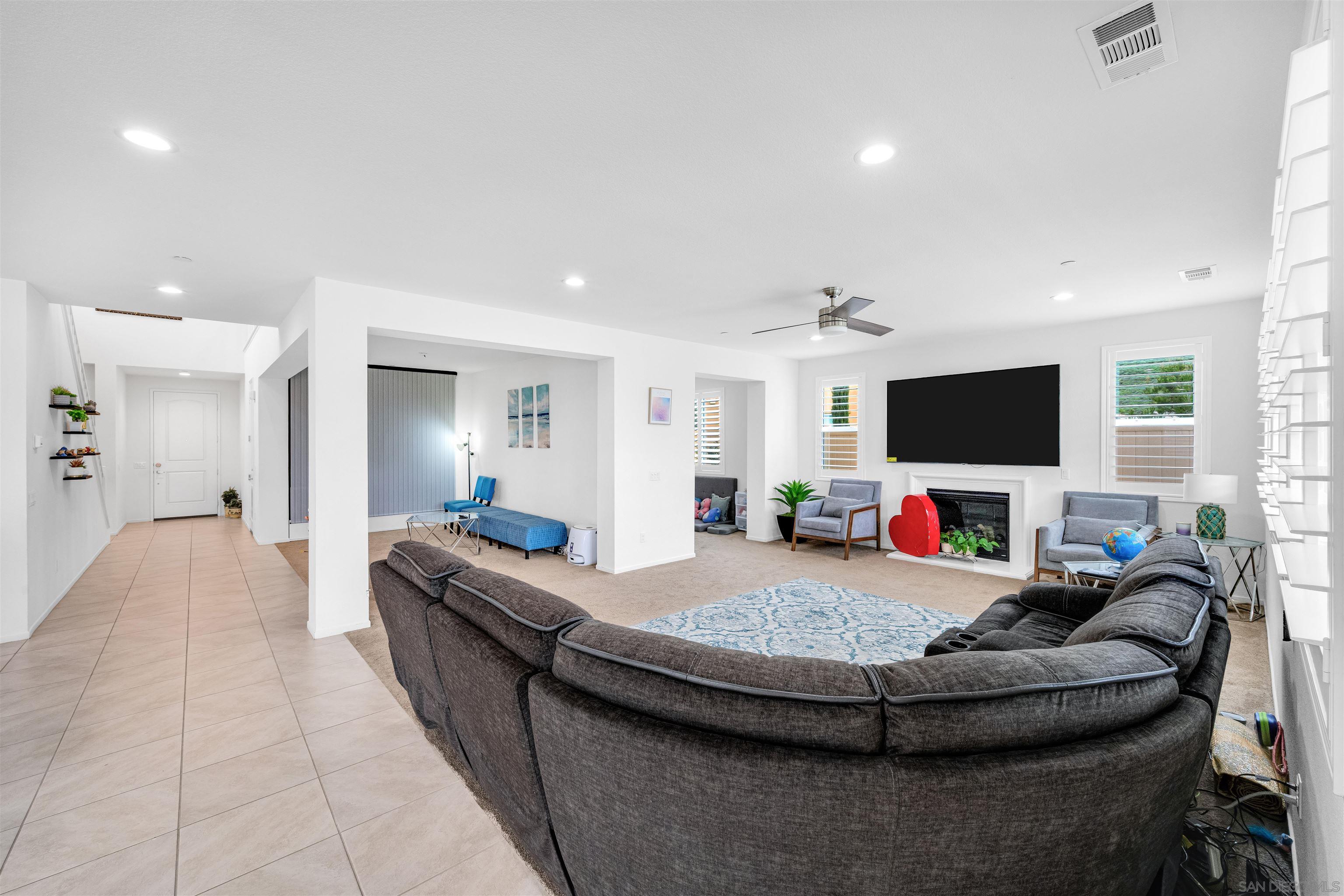 Detail Gallery Image 9 of 39 For 30911  Hillsdale Hts, Murrieta,  CA 92563 - 4 Beds | 3/1 Baths