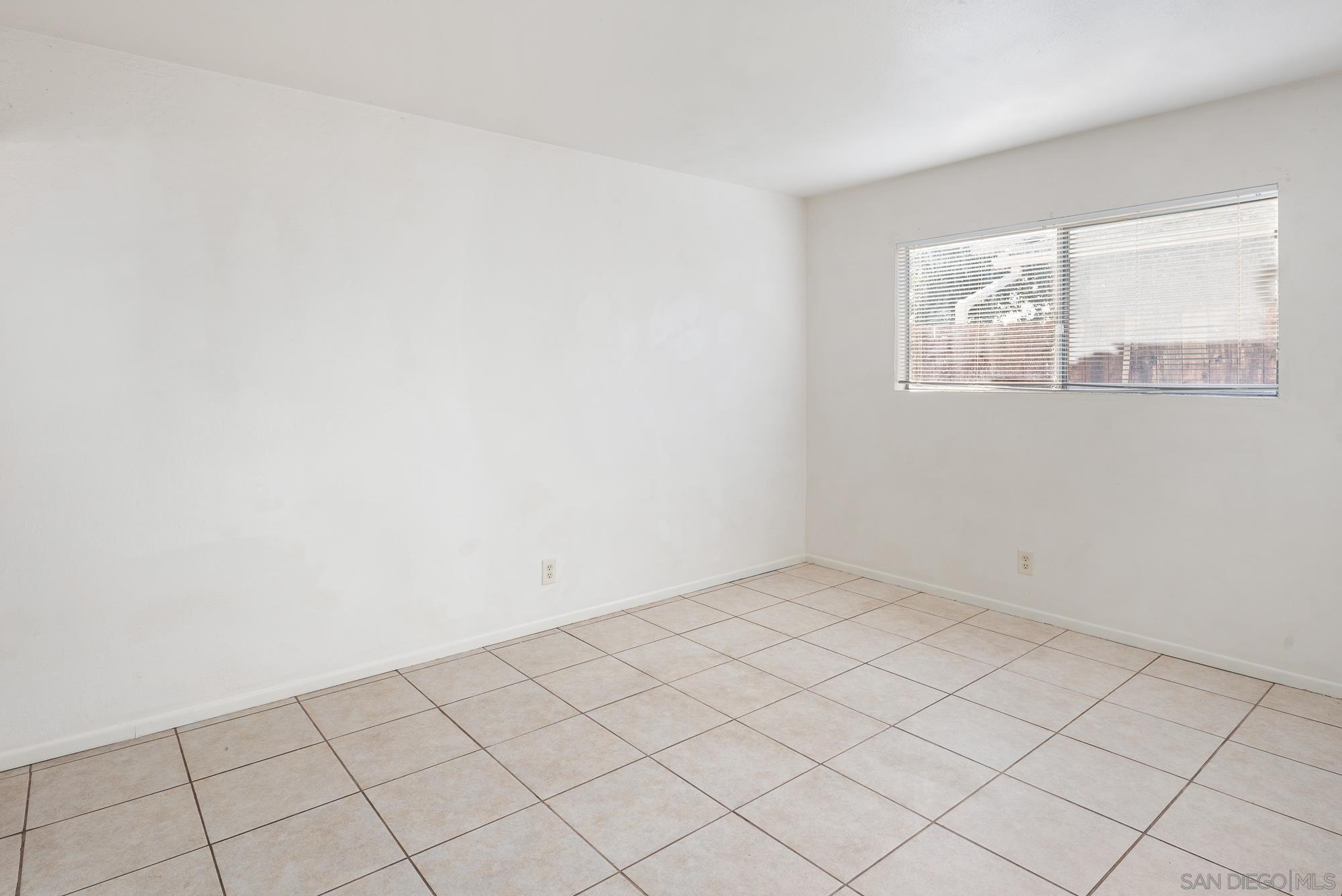 Detail Gallery Image 16 of 36 For 8555  Jade Coast, San Diego,  CA 92126 - 2 Beds | 2 Baths