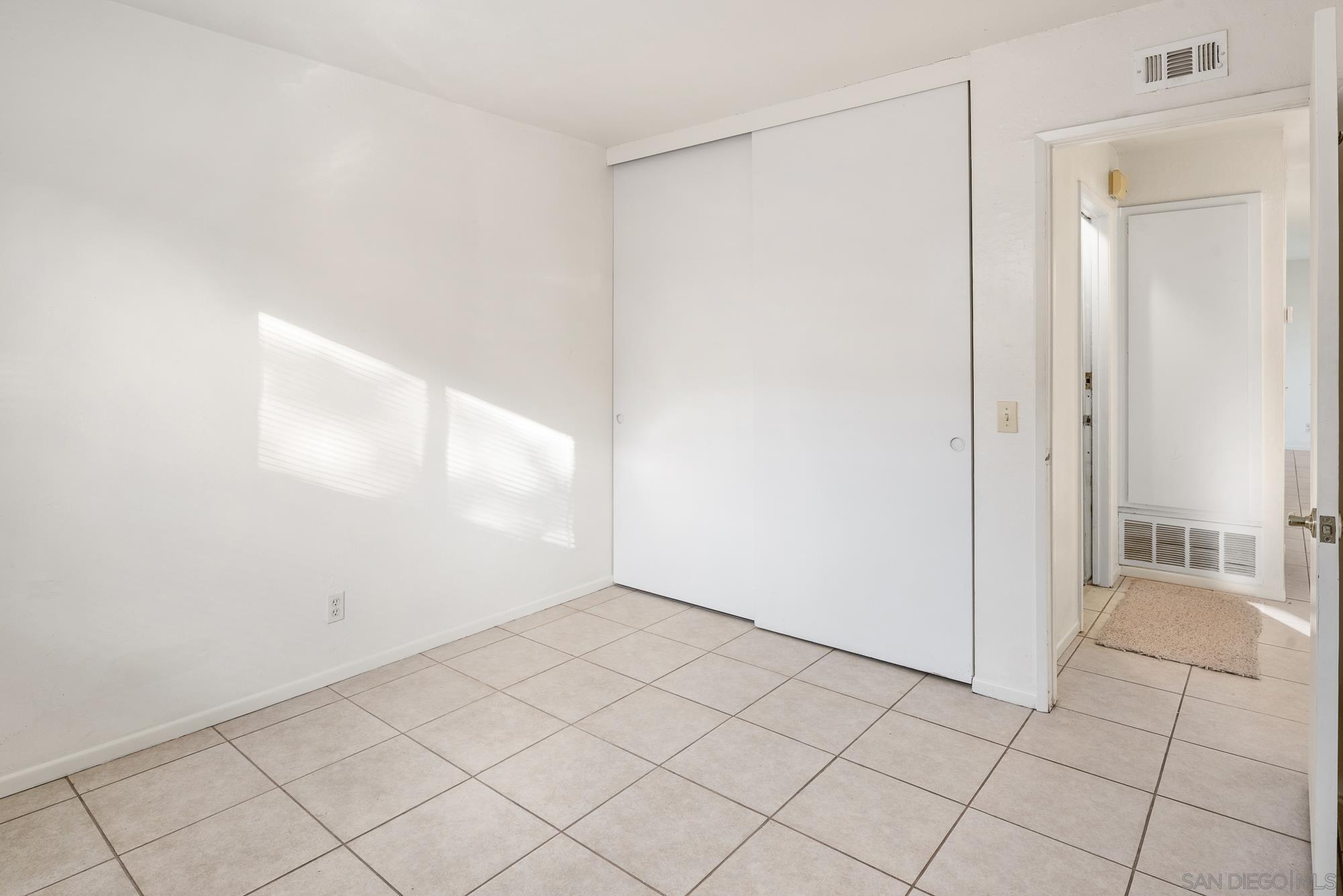 Detail Gallery Image 20 of 36 For 8555  Jade Coast, San Diego,  CA 92126 - 2 Beds | 2 Baths