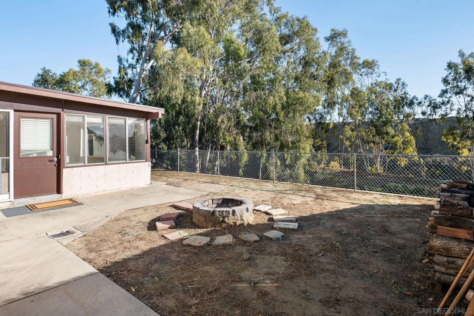 Detail Gallery Image 24 of 36 For 8555  Jade Coast, San Diego,  CA 92126 - 2 Beds | 2 Baths