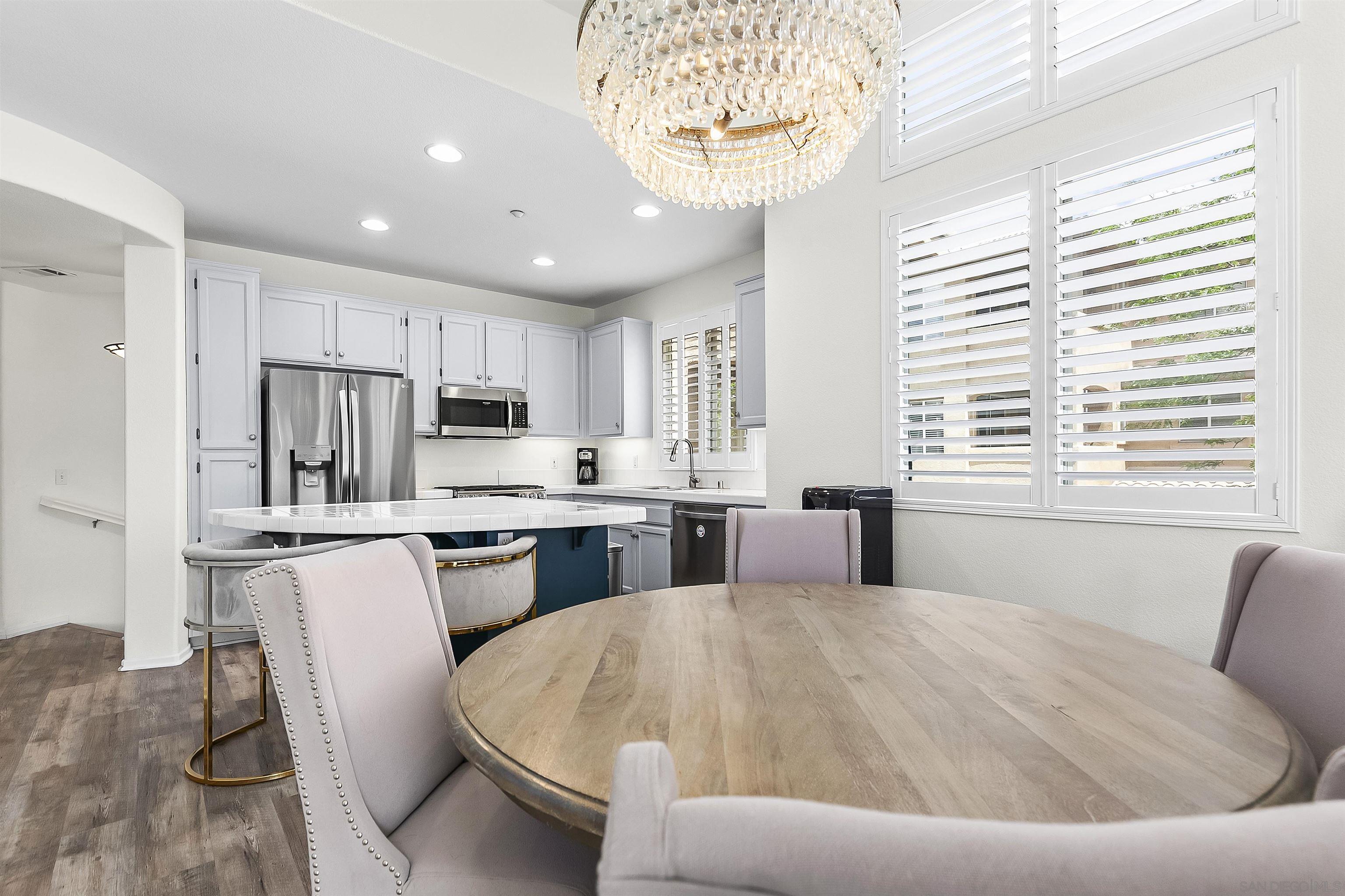 Detail Gallery Image 2 of 53 For 3177  Dehesa Road  #14,  El Cajon,  CA 92019 - 3 Beds | 2/1 Baths