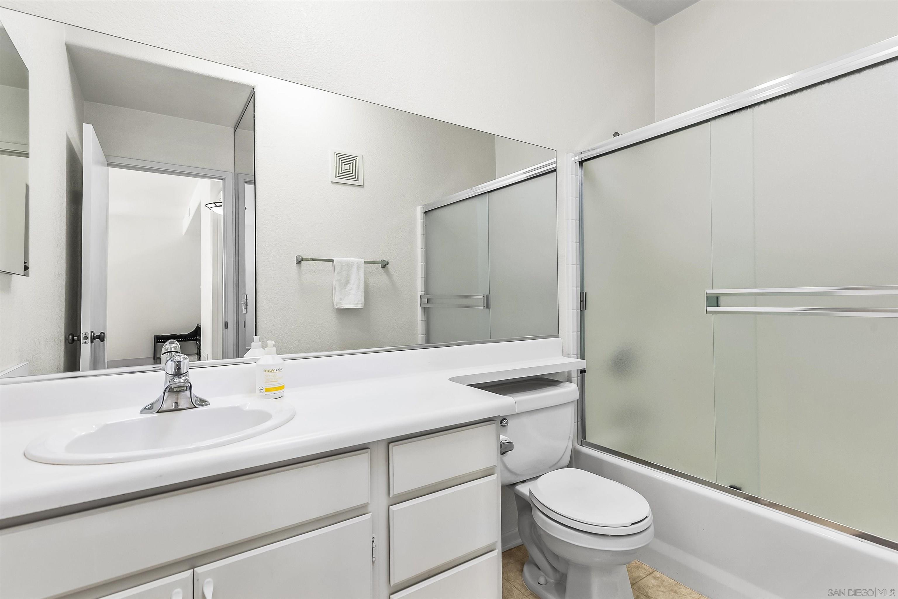 Detail Gallery Image 23 of 53 For 3177  Dehesa Road  #14,  El Cajon,  CA 92019 - 3 Beds | 2/1 Baths