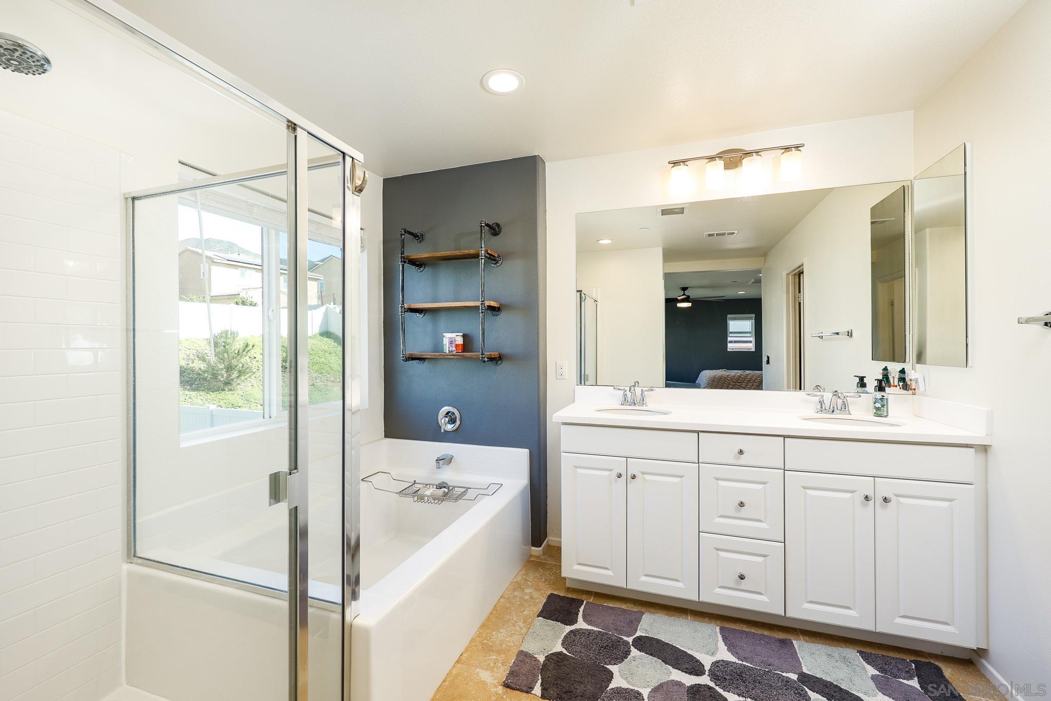 Detail Gallery Image 23 of 48 For 310  Falabella Ln, Fallbrook,  CA 92028 - 4 Beds | 3 Baths