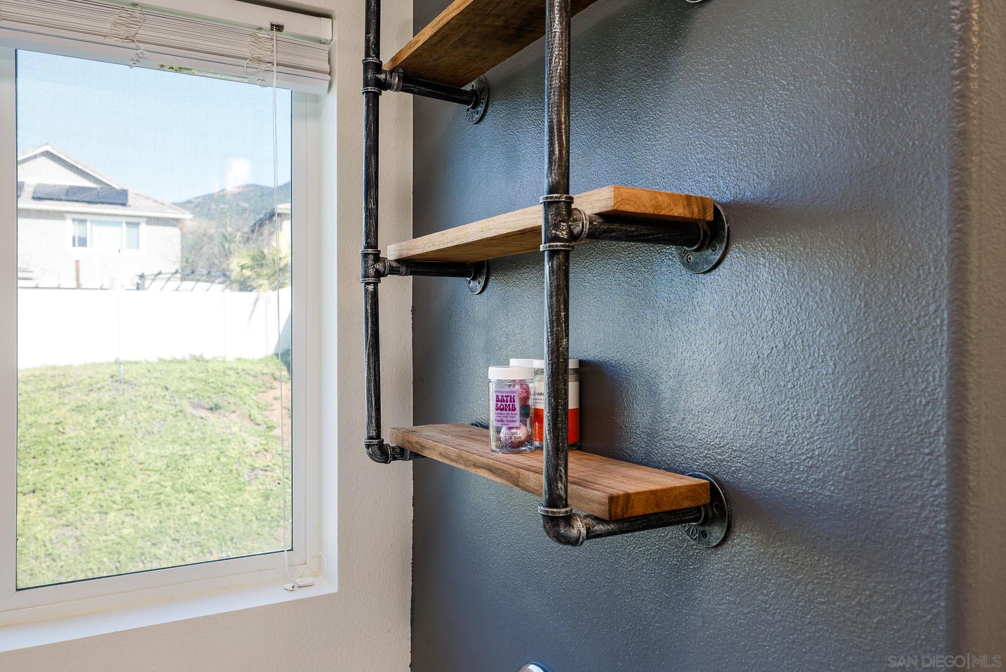 Detail Gallery Image 24 of 48 For 310  Falabella Ln, Fallbrook,  CA 92028 - 4 Beds | 3 Baths