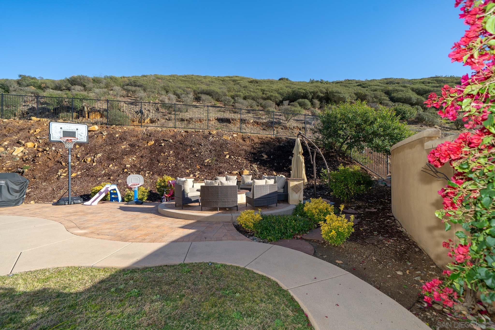 Detail Gallery Image 39 of 54 For 847  Cannondale Ct, San Marcos,  CA 92078 - 5 Beds | 5/1 Baths