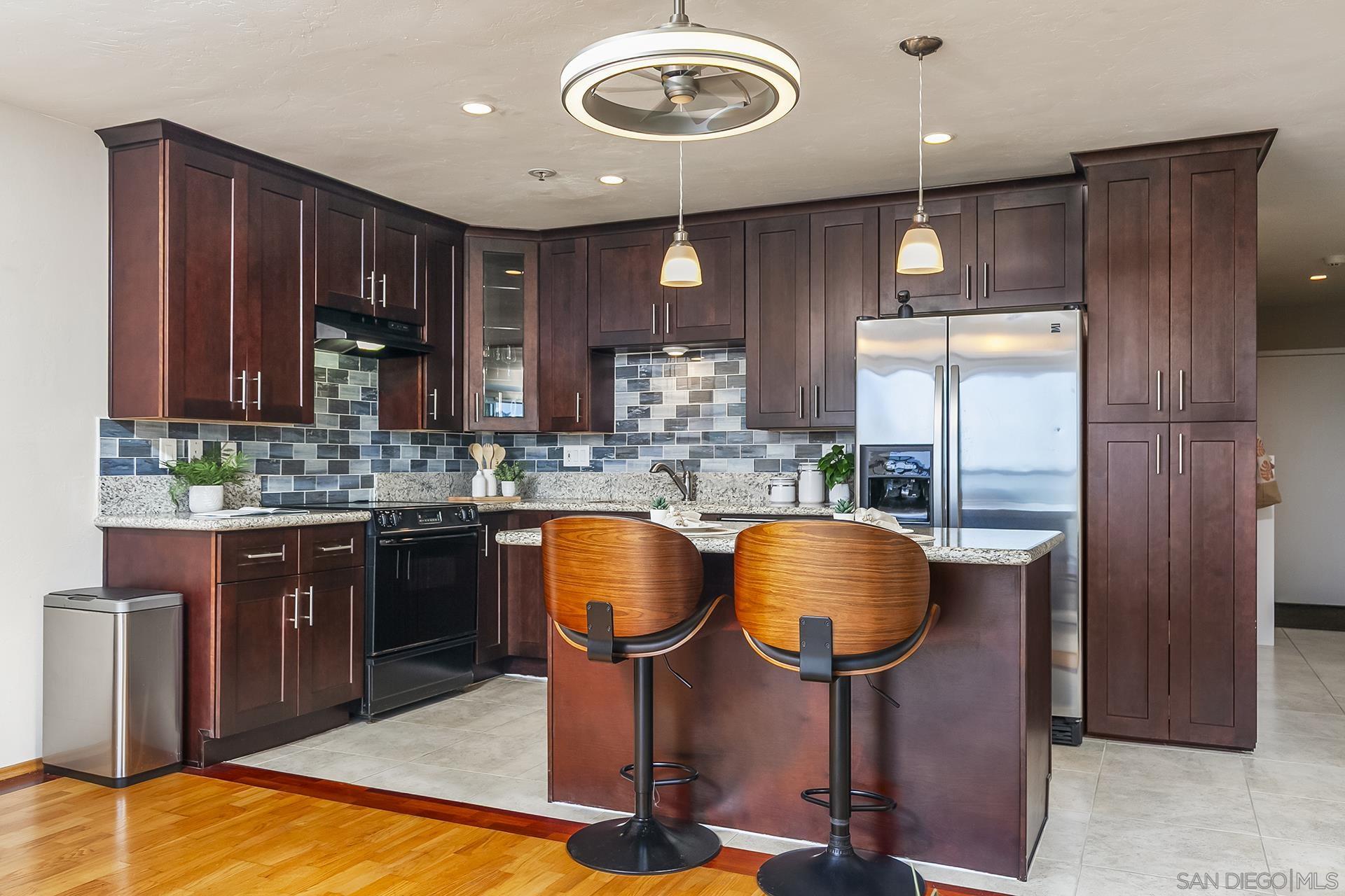 Detail Gallery Image 12 of 73 For 4878  Pescadero Ave  #103,  San Diego,  CA 92107 - 2 Beds | 2 Baths