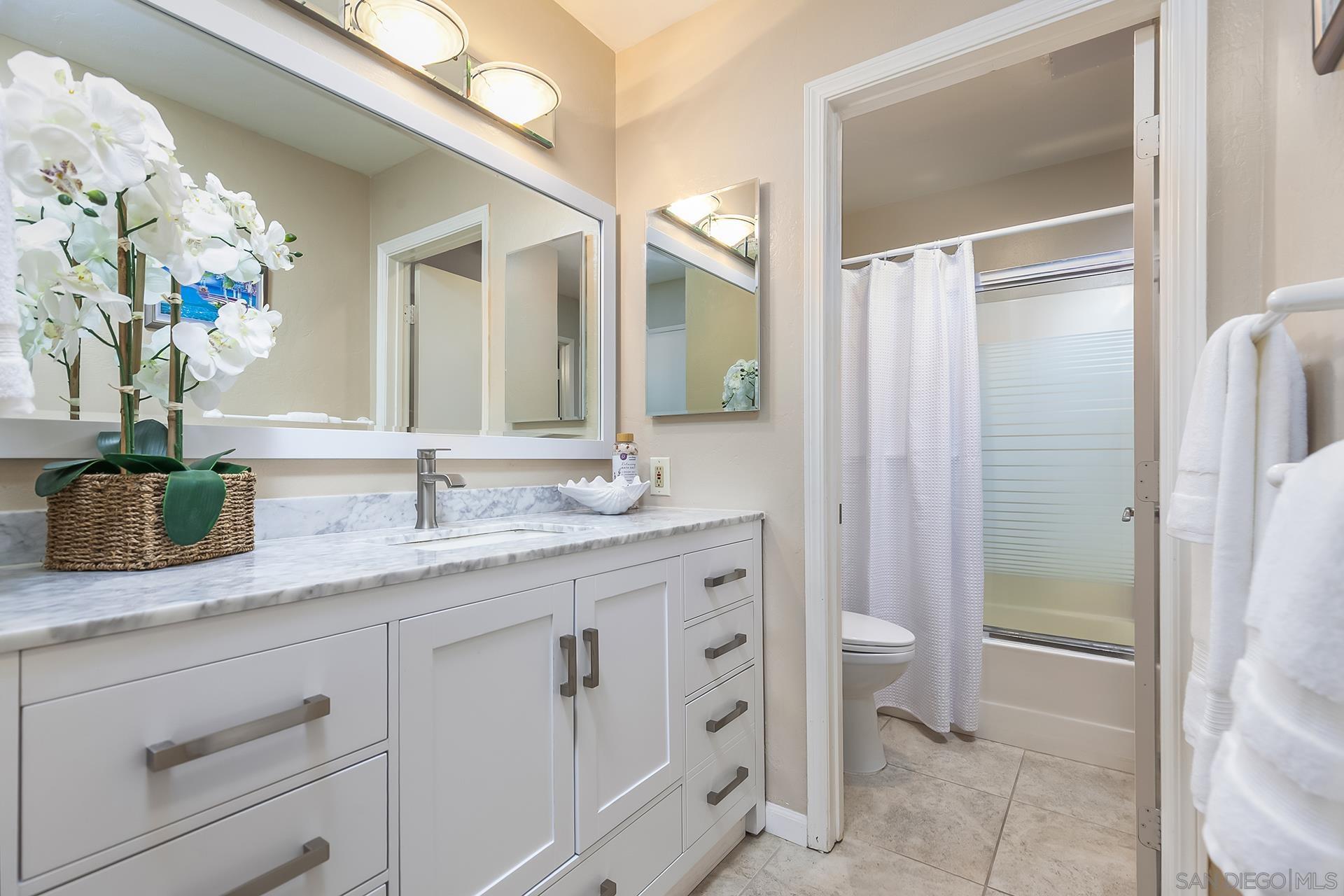 Detail Gallery Image 28 of 73 For 4878  Pescadero Ave  #103,  San Diego,  CA 92107 - 2 Beds | 2 Baths