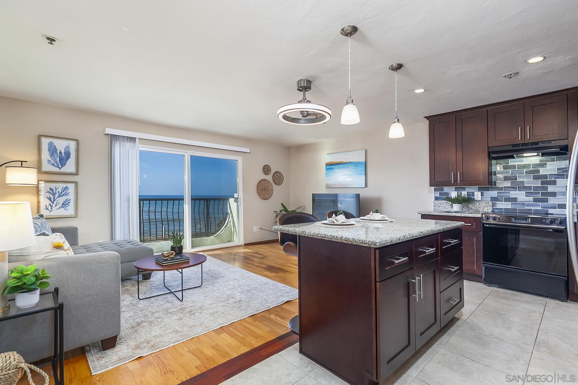 Detail Gallery Image 4 of 73 For 4878  Pescadero Ave  #103,  San Diego,  CA 92107 - 2 Beds | 2 Baths