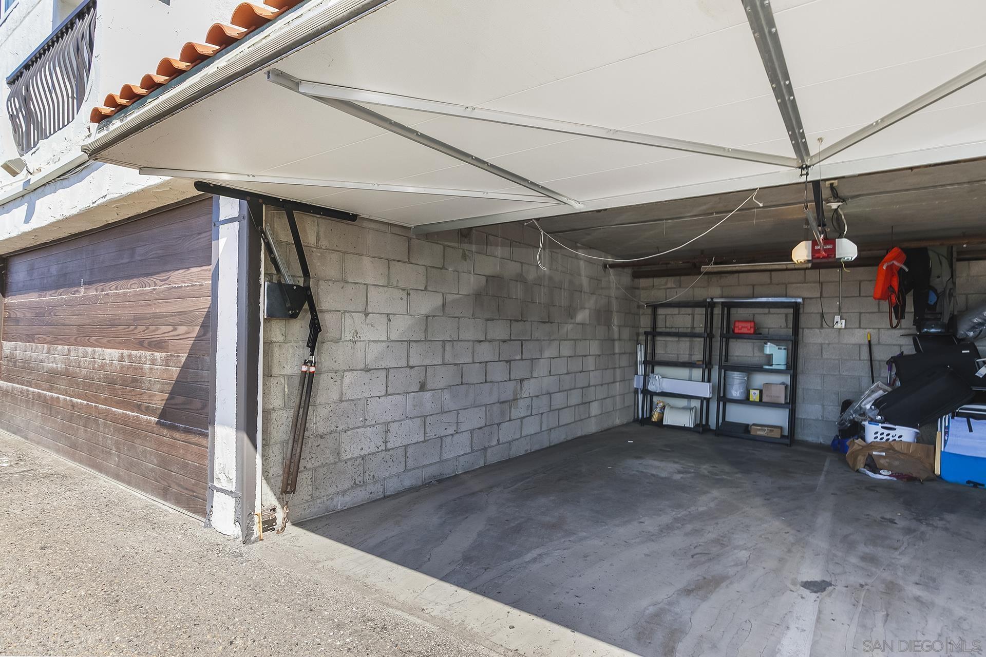 Detail Gallery Image 33 of 73 For 4878  Pescadero Ave  #103,  San Diego,  CA 92107 - 2 Beds | 2 Baths