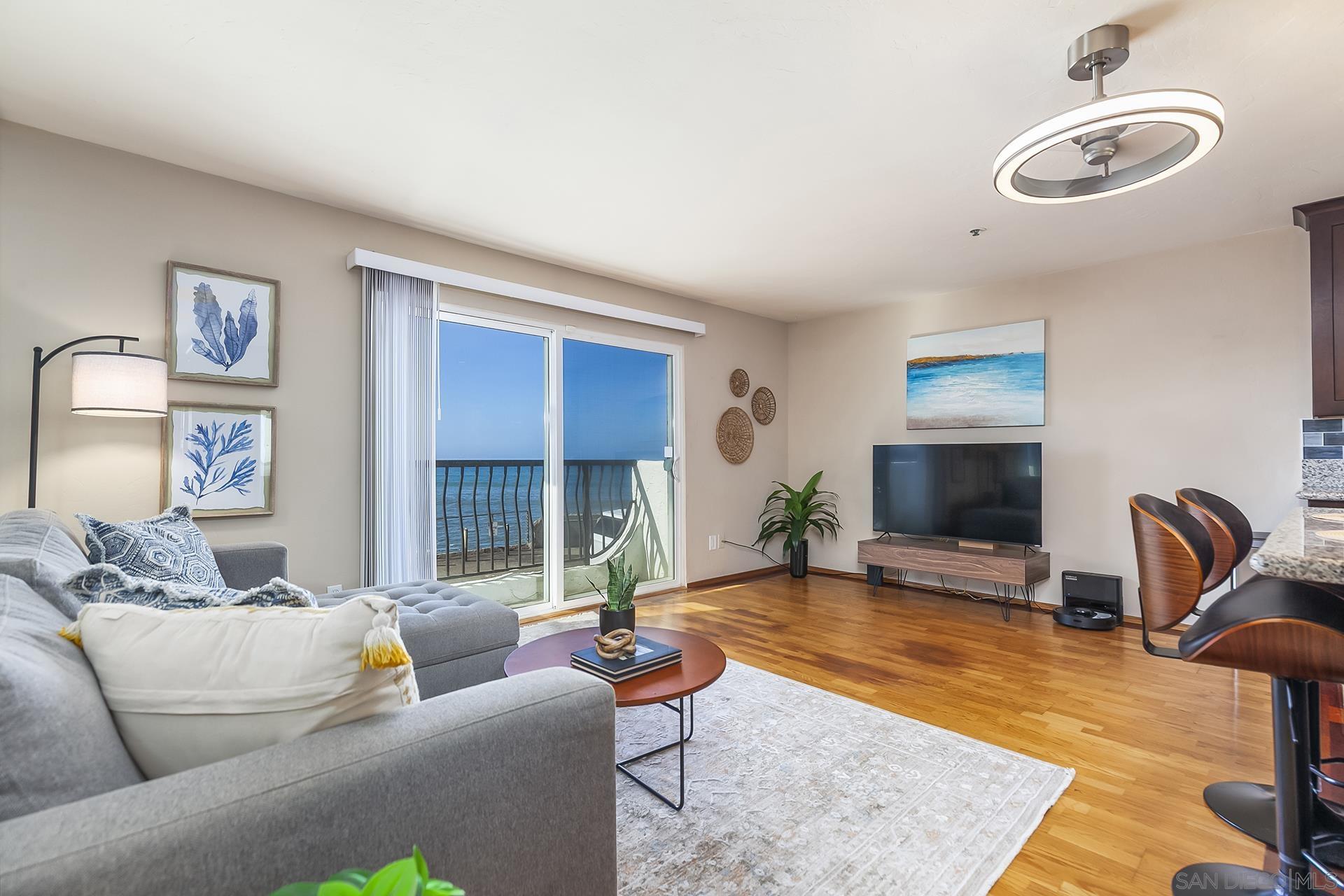 Detail Gallery Image 5 of 73 For 4878  Pescadero Ave  #103,  San Diego,  CA 92107 - 2 Beds | 2 Baths